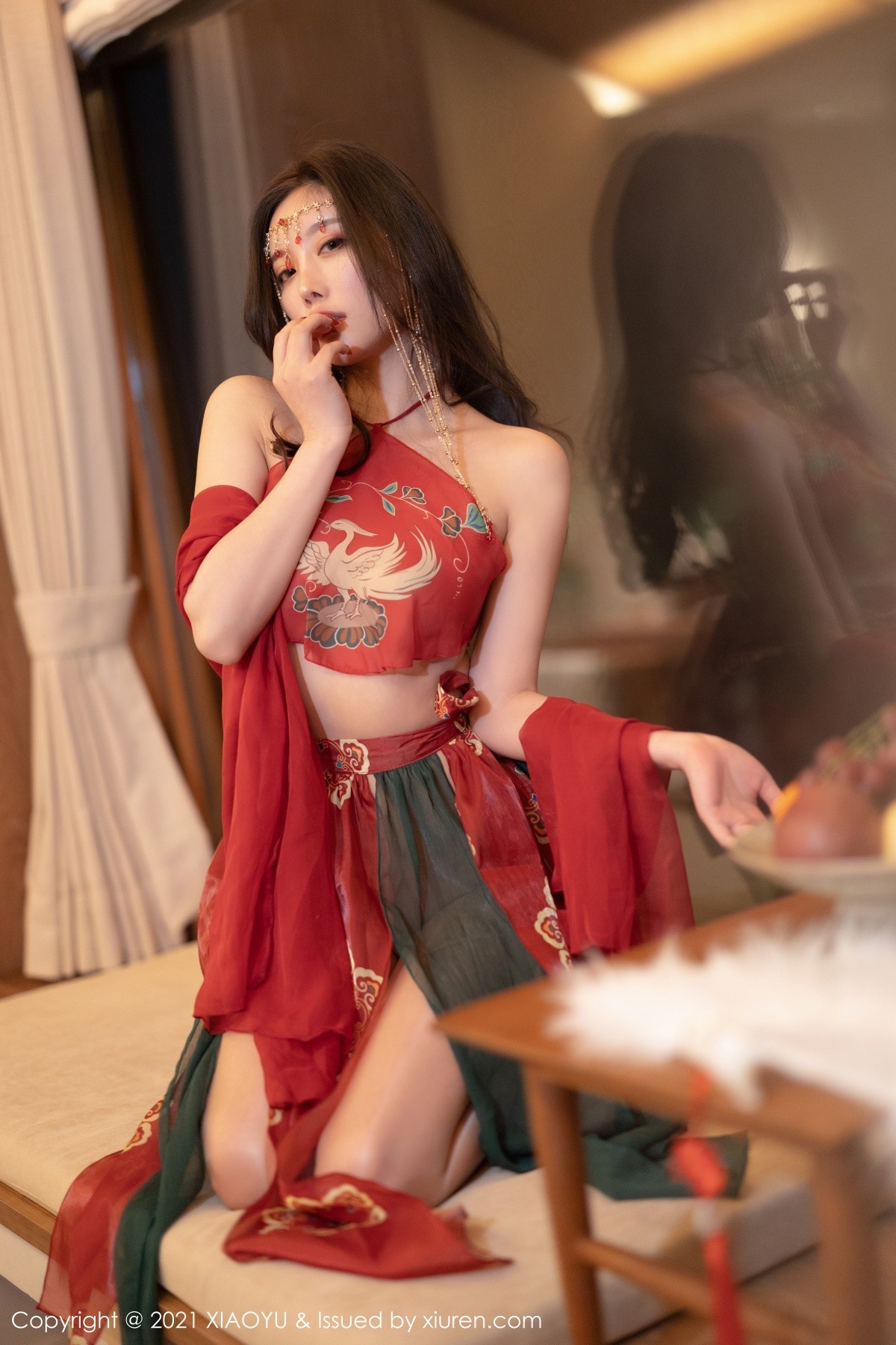 Jpxgyw.com_[XiaoYu画语界]Vol.688_女神杨晨晨sugar丽江心愿旅拍私房红色古装肚兜撩人诱惑写真83P