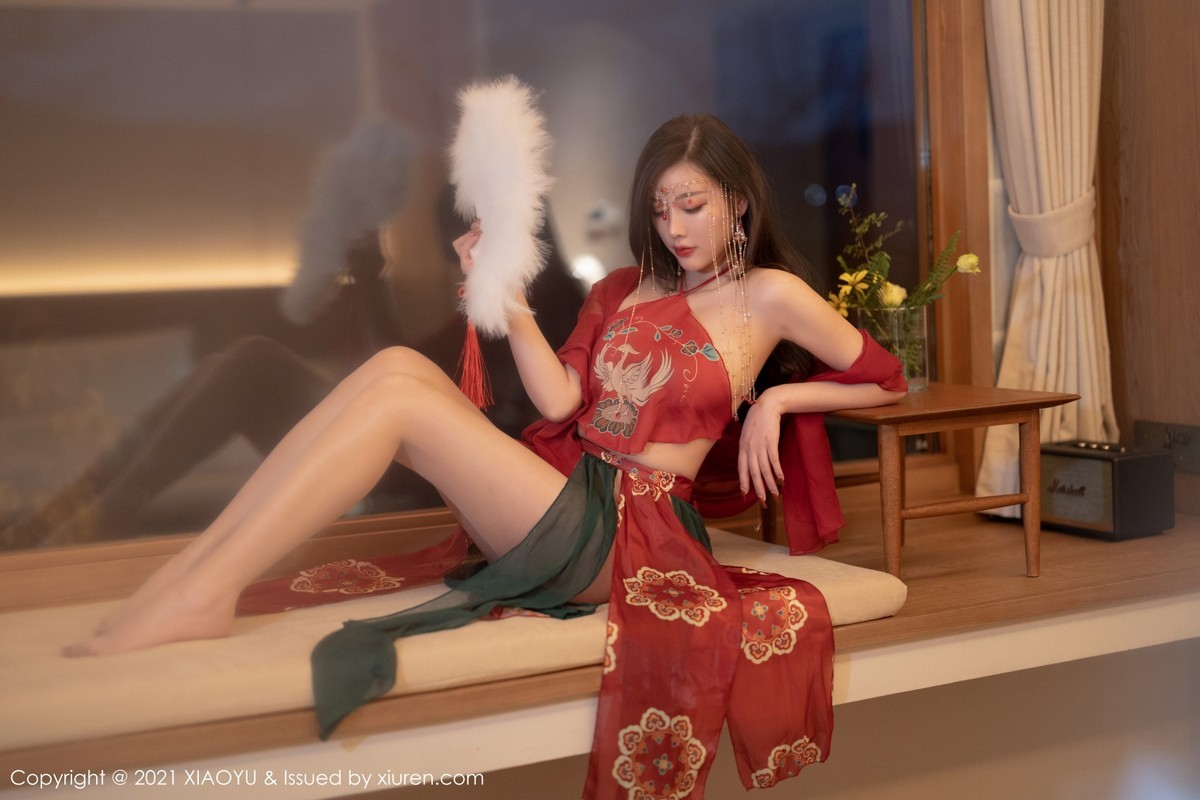 Jpxgyw.com_[XiaoYu画语界]Vol.688_女神杨晨晨sugar丽江心愿旅拍私房红色古装肚兜撩人诱惑写真83P