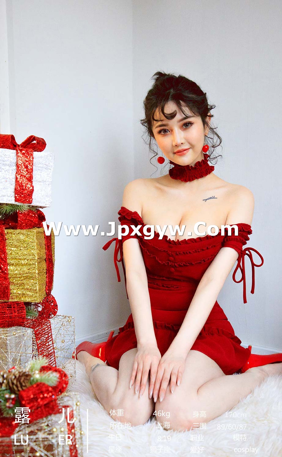 Jpxgyw.com_[Ugirls爱尤物]No.2244_尤果合輯之热辣圣诞主题模特唐小糖等5大美女圣诞女郎服饰写真35P