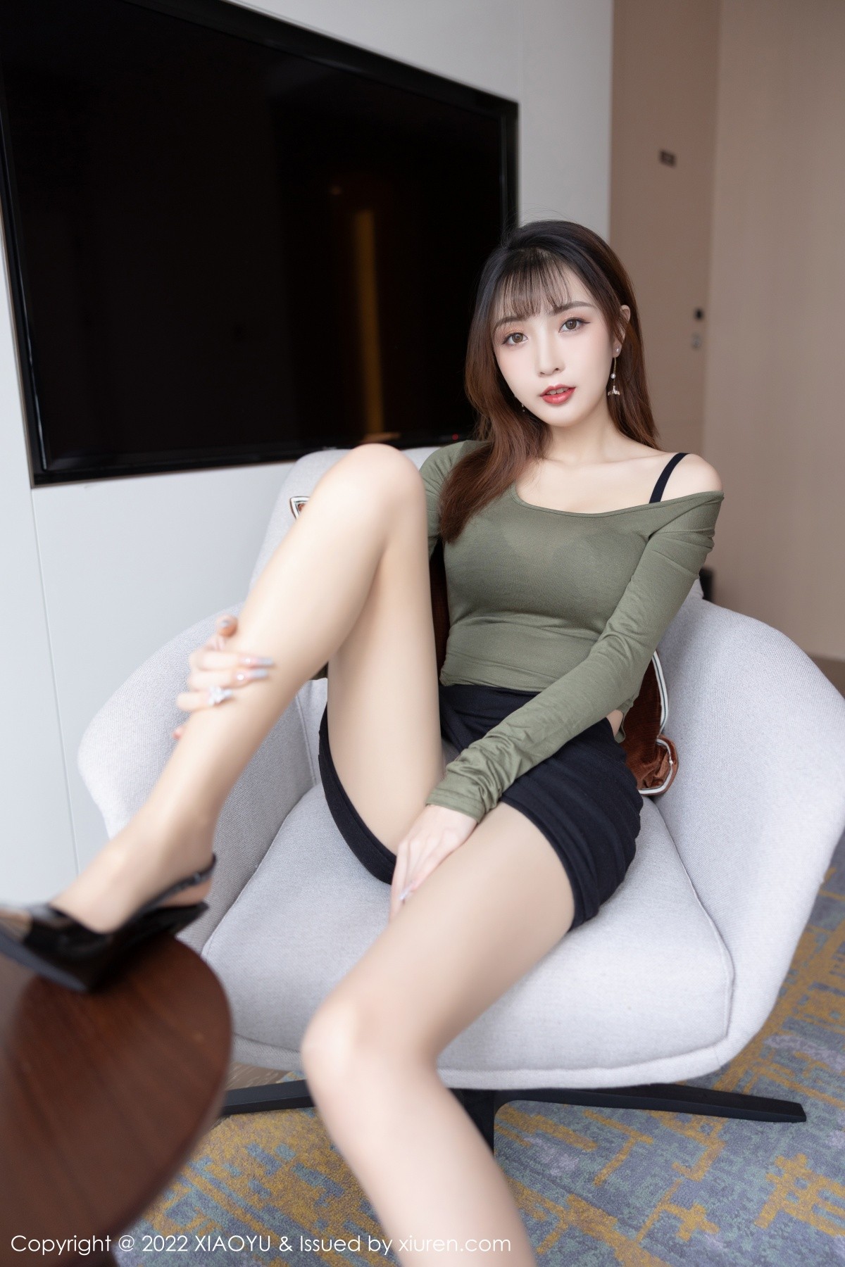 xgyw.top_[XiaoYu画语界]Vol.706_模特林星阑私房黑色超短裙下超薄肉丝裤袜秀完美身材诱惑写真66P