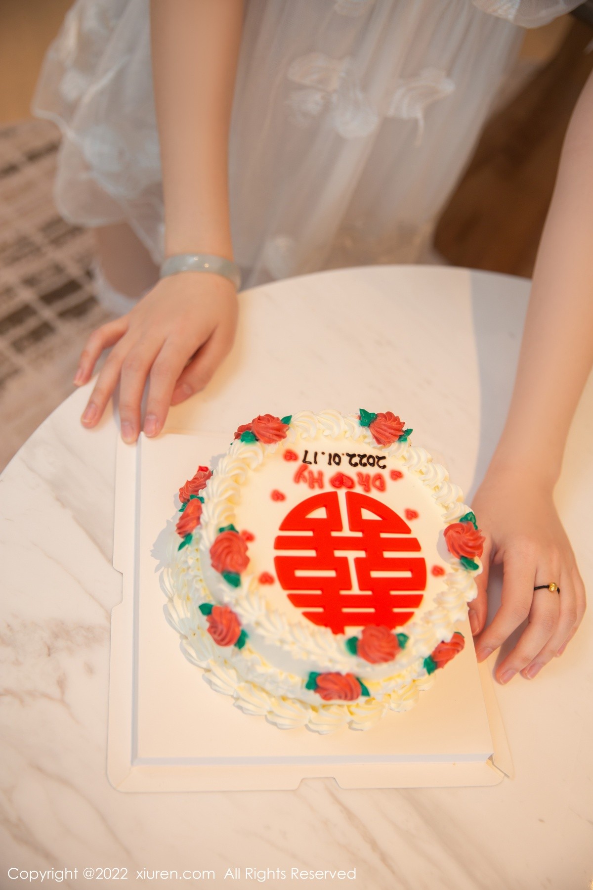 xgyw.top_XiuRen第4530_模特一颗甜蛋黄a结婚纪念日主题薄透服饰秀惹火身材诱惑写真81P