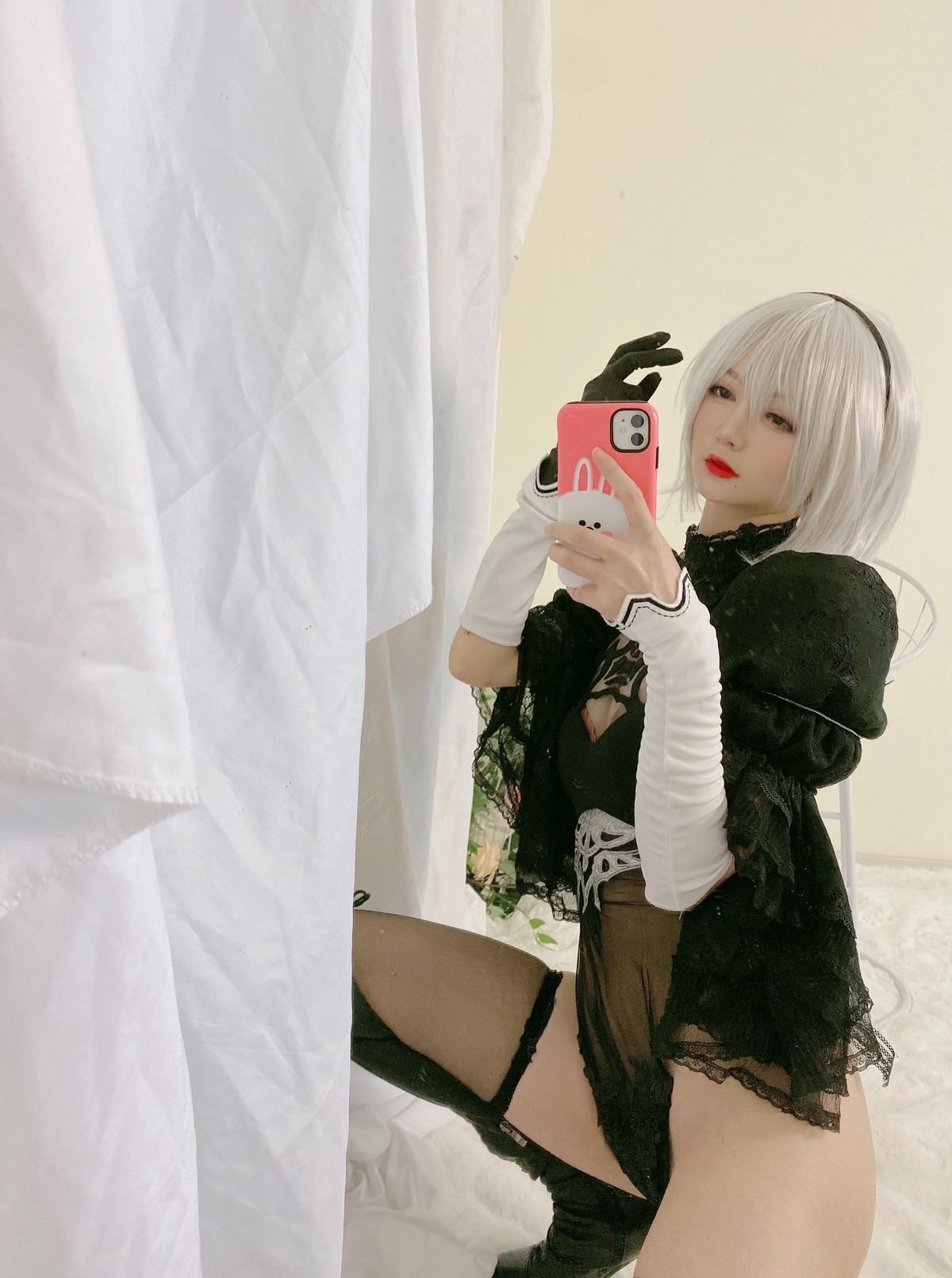 xgyw.top_网络美女51酱2B黑婚纱主题性感婚纱配黑色情趣内衣蕾丝袜秀翘臀美腿诱惑写真53P