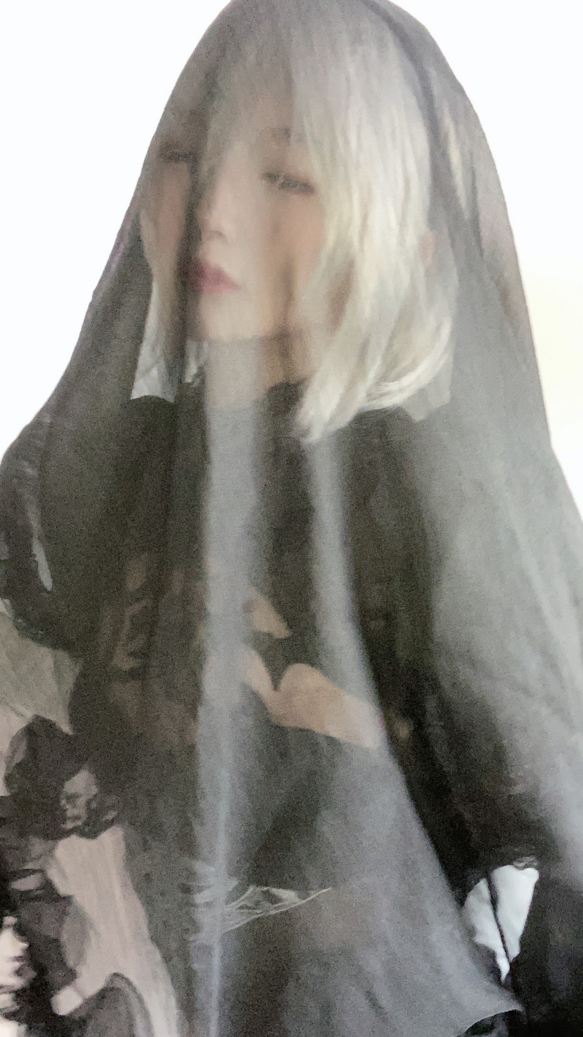 xgyw.top_网络美女51酱2B黑婚纱主题性感婚纱配黑色情趣内衣蕾丝袜秀翘臀美腿诱惑写真53P