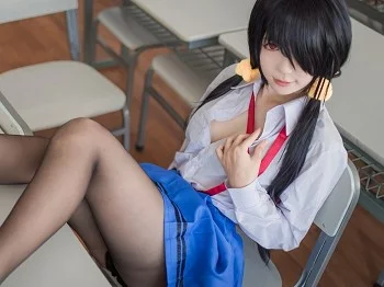 网红Coser白金Saki时崎狂三主题私人性感黑色吊裙 教室工作服秀黑色丝袜裤袜骚扰写真48P