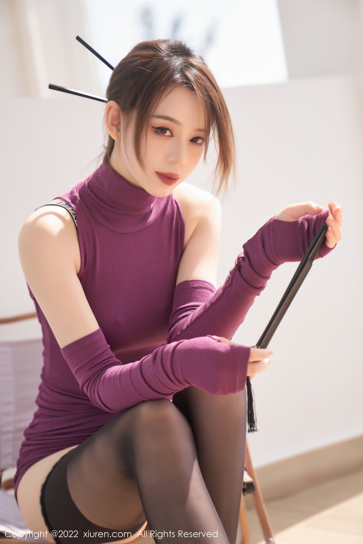 xgyw.top_XiuRen第4521期_模特言沫三亚旅拍私房半脱露黑色蕾丝内衣配黑丝吊袜诱惑写真76P