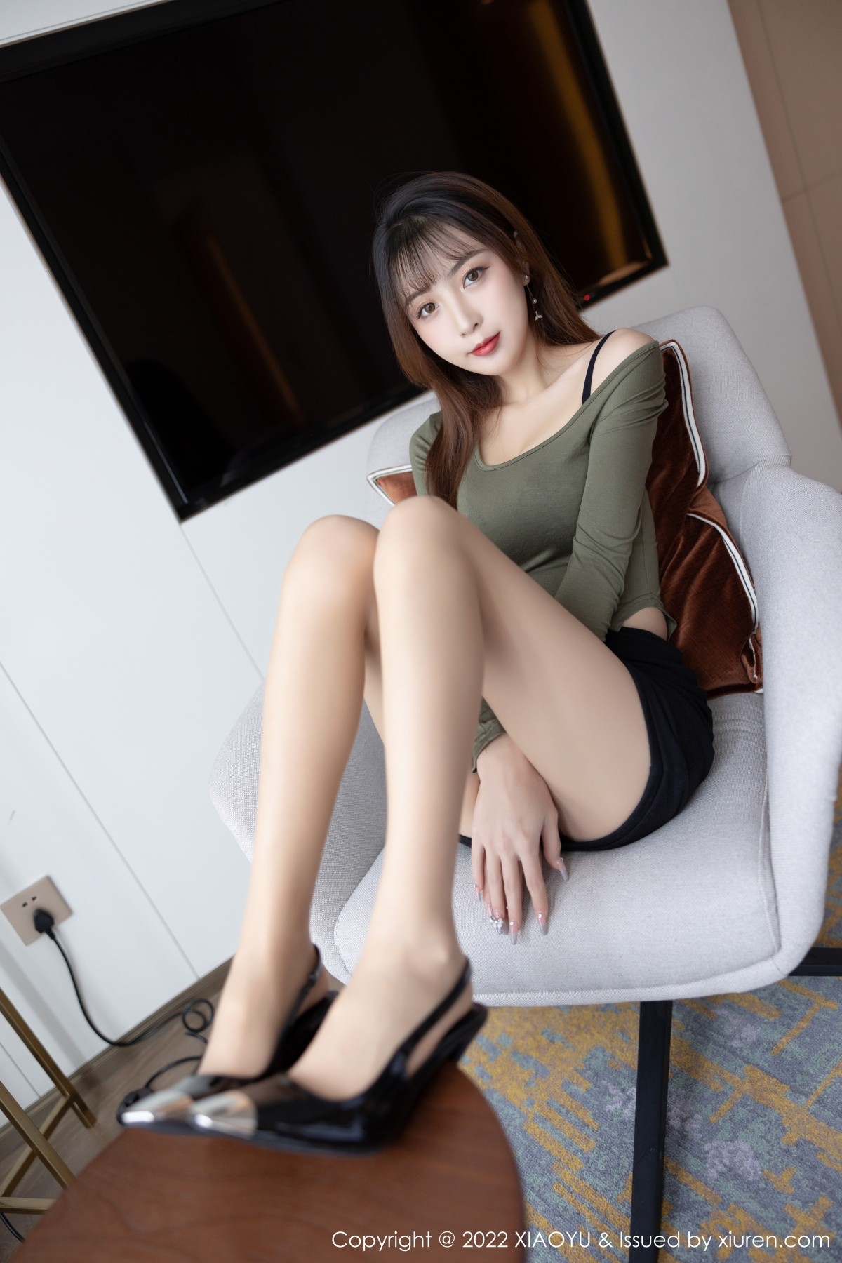 xgyw.top_[XiaoYu画语界]Vol.706_模特林星阑私房黑色超短裙下超薄肉丝裤袜秀完美身材诱惑写真66P