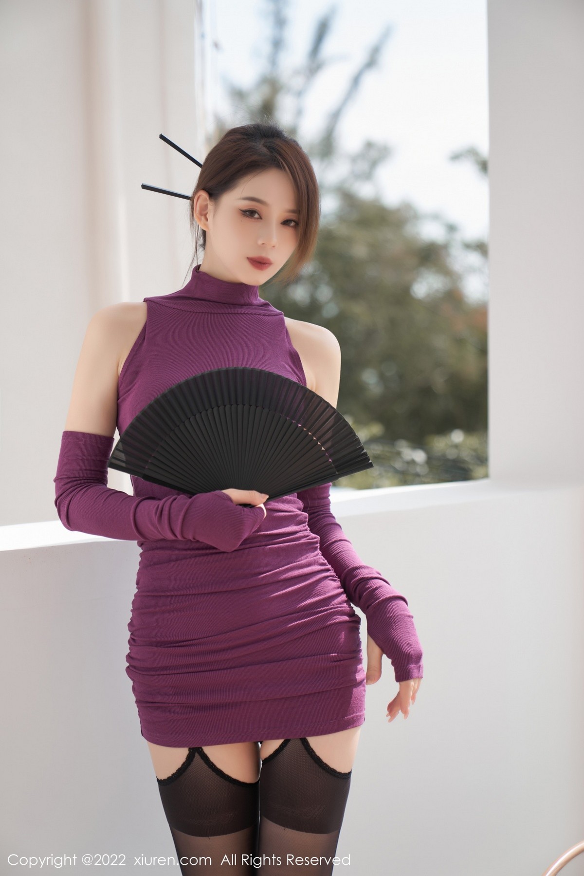 xgyw.top_XiuRen第4521期_模特言沫三亚旅拍私房半脱露黑色蕾丝内衣配黑丝吊袜诱惑写真76P