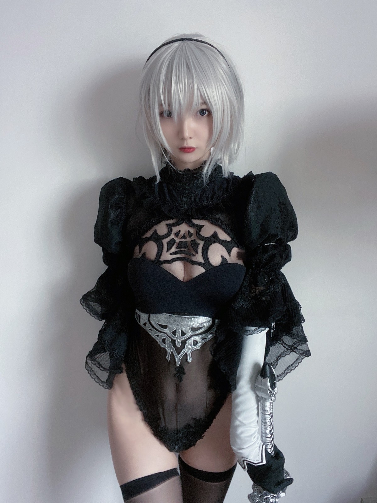 xgyw.top_网络美女51酱2B黑婚纱主题性感婚纱配黑色情趣内衣蕾丝袜秀翘臀美腿诱惑写真53P