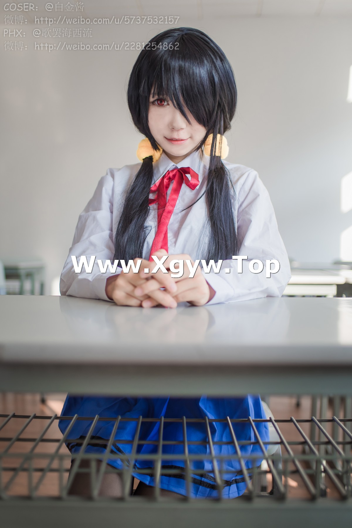 xgyw.top_网红Coser白金Saki时崎狂三主题私房性感黑色吊裙 教室制服秀黑丝裤袜诱惑写真48P