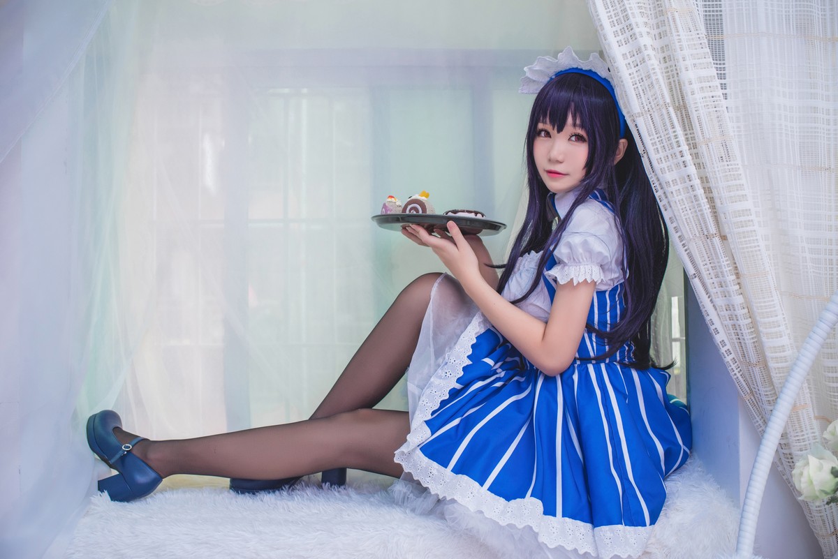 xgyw.top_网红Coser白金Saki三个女仆合集主题性感姐妹花女仆装配黑丝秀美腿诱惑写真21P