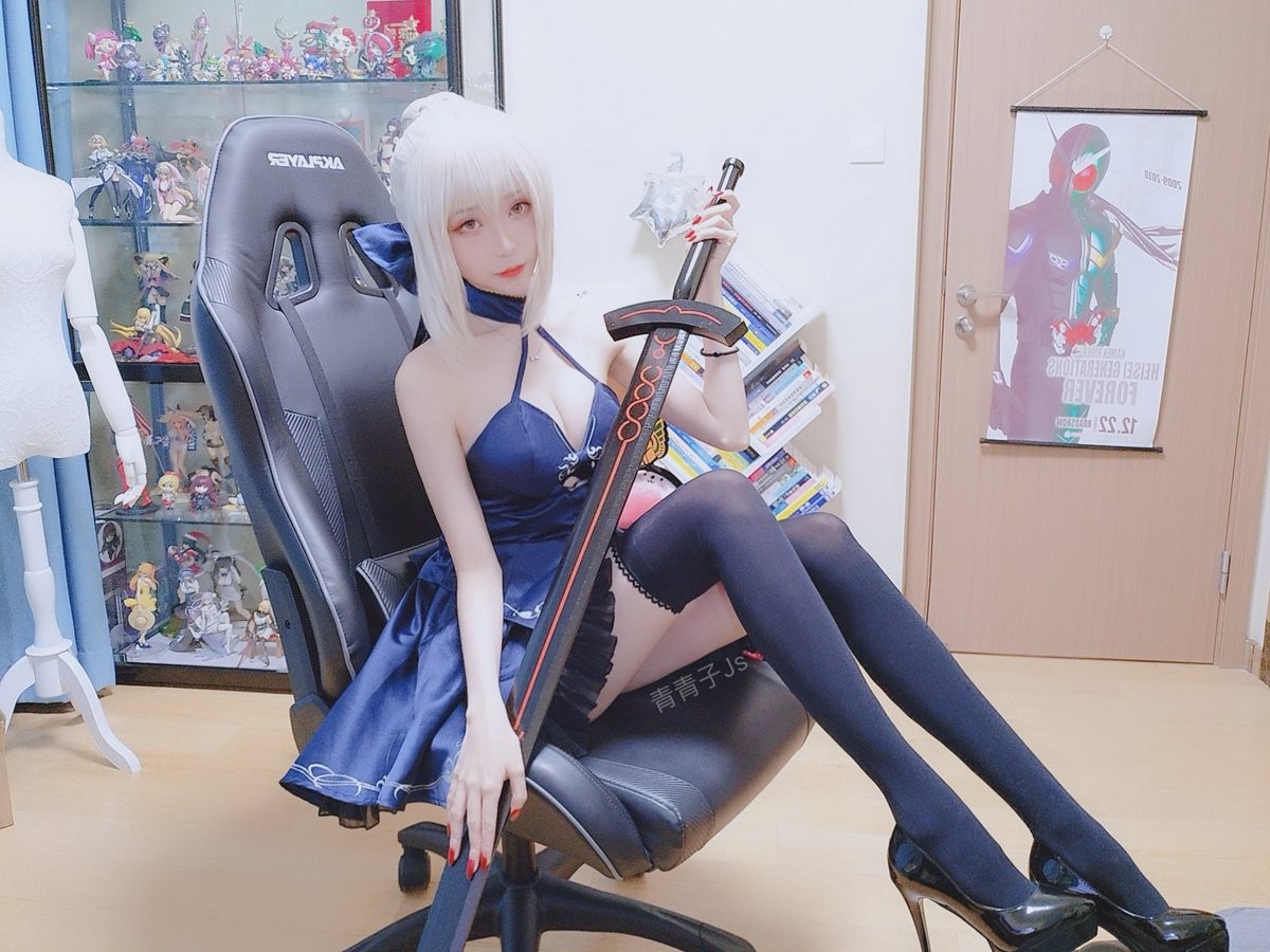 xgyw.top_Coser小姐姐青青子日常合集(一)主题性感私房及日常生活多套服饰秀完美身材写真230P