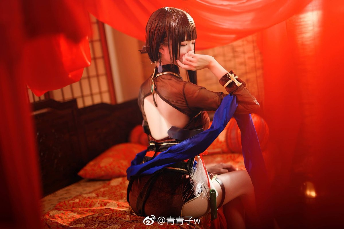 xgyw.top_Coser小姐姐青青子日常合集(一)主题性感私房及日常生活多套服饰秀完美身材写真230P