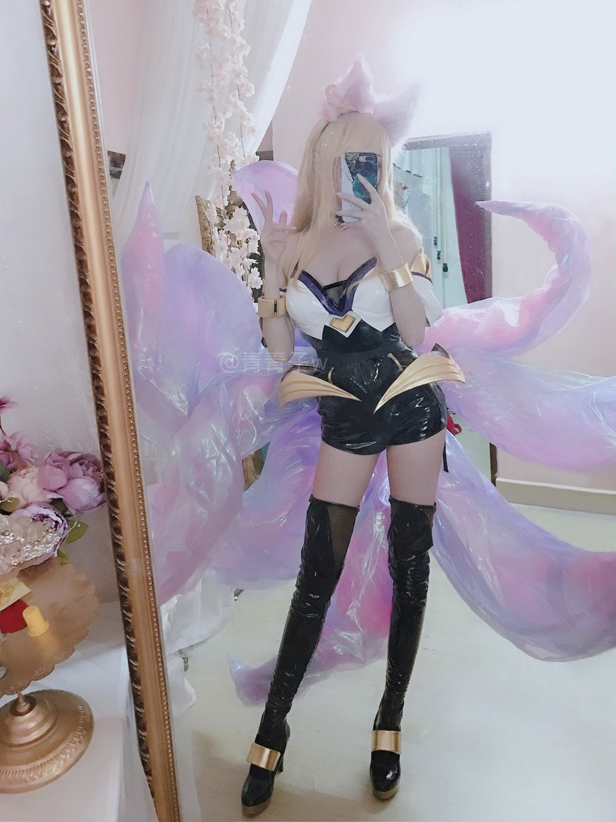 xgyw.top_Coser小姐姐青青子日常合集(一)主题性感私房及日常生活多套服饰秀完美身材写真230P