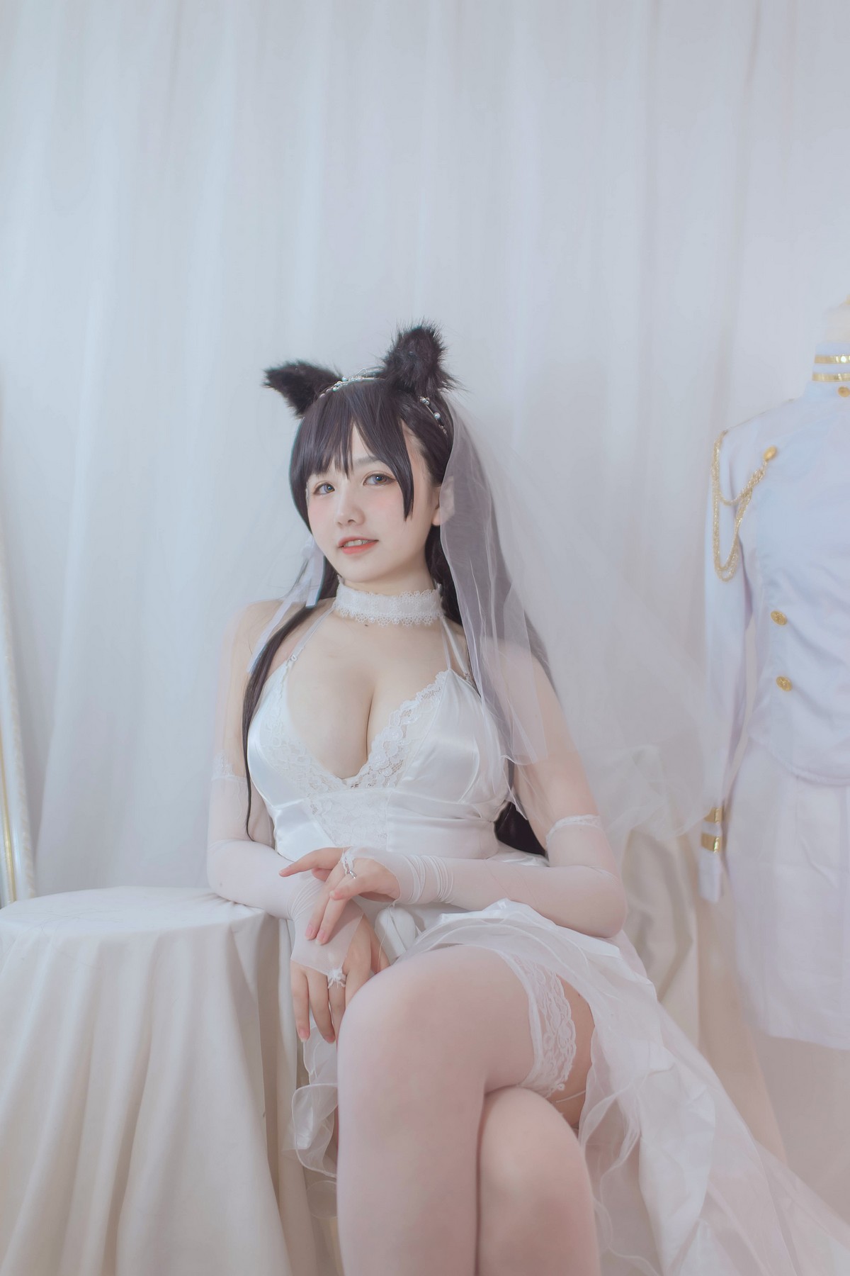 xgyw.top_B站主播阿半今天很开心爱宕婚纱主题性感白色婚纱配蕾丝吊袜秀丰满身材诱惑写真36P