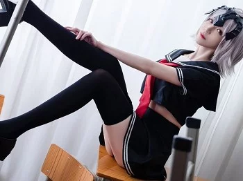 Coser大姐姐青青子日常合集(一)主题性感私人及日常生活多套服饰秀完美身材写真230P