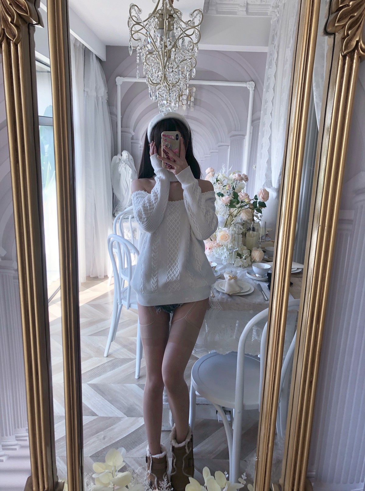 xgyw.top_动漫博主阿包也是兔娘纯欲女友主题私房性感牛仔短裤配肉丝吊袜秀翘臀诱惑写真34P
