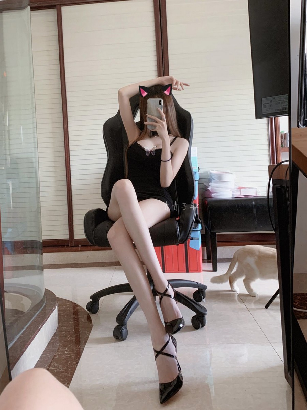 xgyw.top_Coser小姐姐青青子日常合集(一)主题性感私房及日常生活多套服饰秀完美身材写真230P