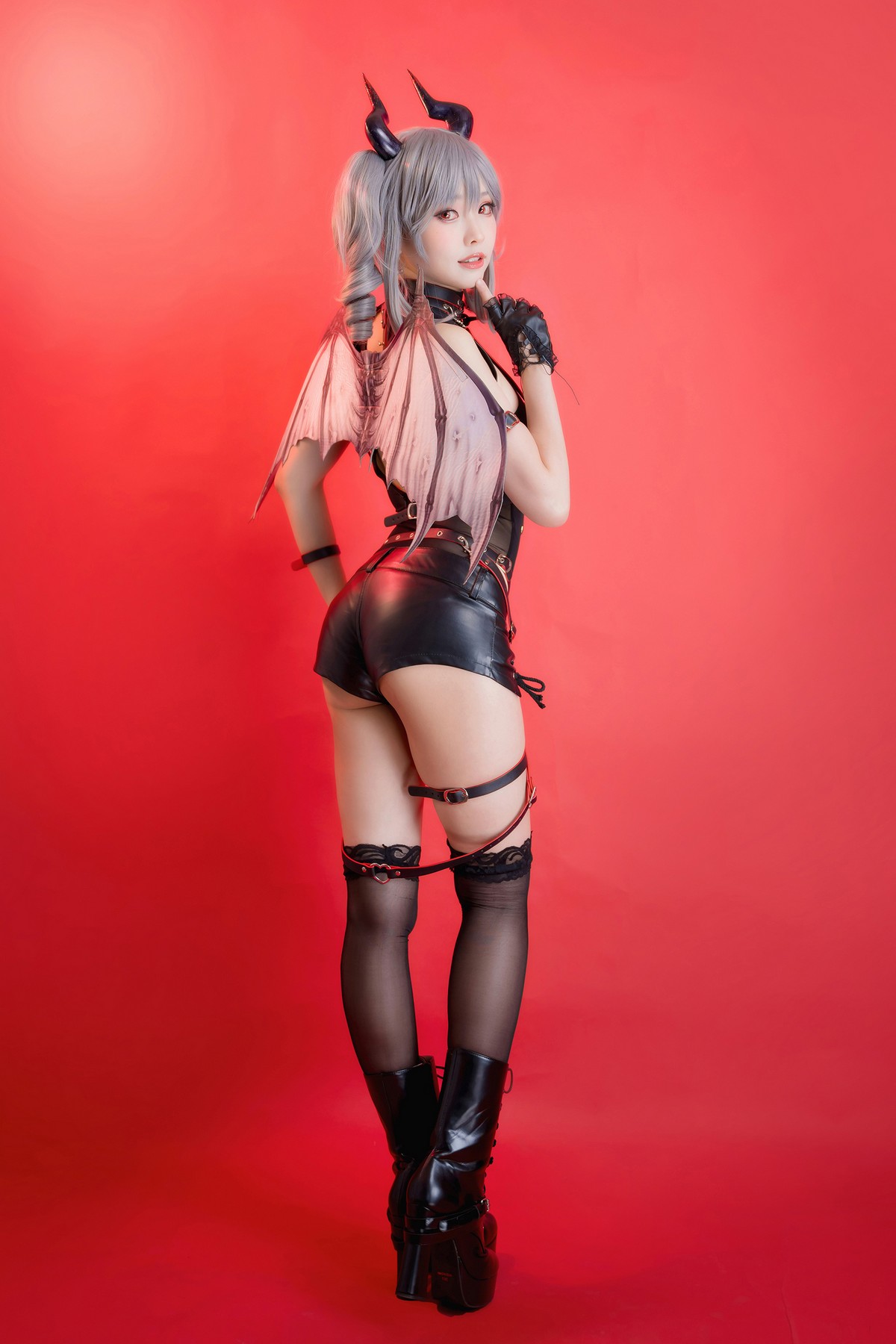 xgyw.top_台湾妹子Ely原创恶魔Original Devil主题私房性感黑色薄纱服饰配蕾丝袜诱惑写真27P