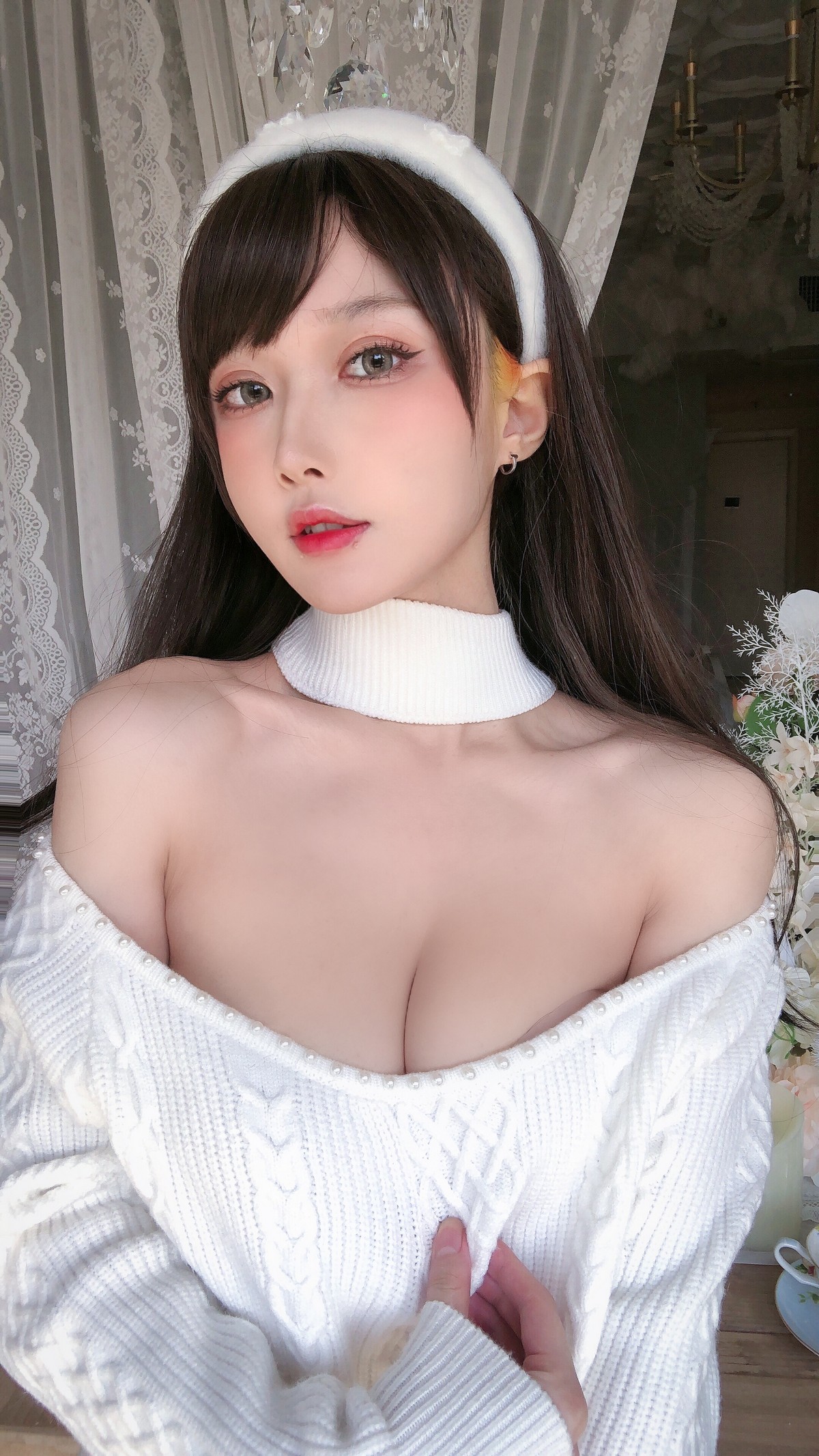 xgyw.top_动漫博主阿包也是兔娘纯欲女友主题私房性感牛仔短裤配肉丝吊袜秀翘臀诱惑写真34P