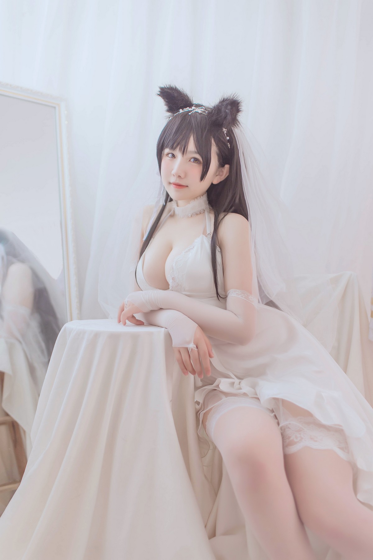 xgyw.top_B站主播阿半今天很开心爱宕婚纱主题性感白色婚纱配蕾丝吊袜秀丰满身材诱惑写真36P