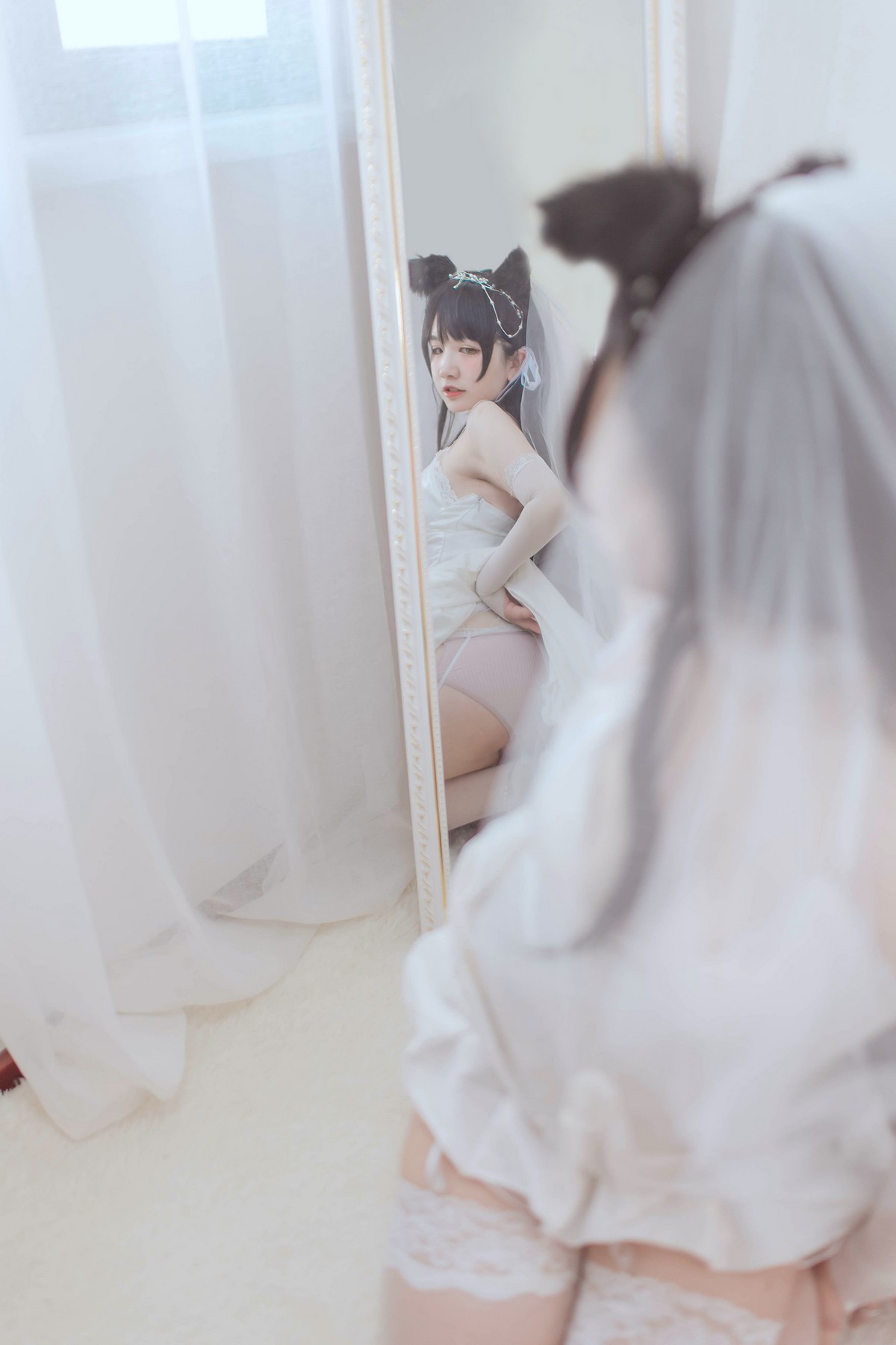 xgyw.top_B站主播阿半今天很开心爱宕婚纱主题性感白色婚纱配蕾丝吊袜秀丰满身材诱惑写真36P