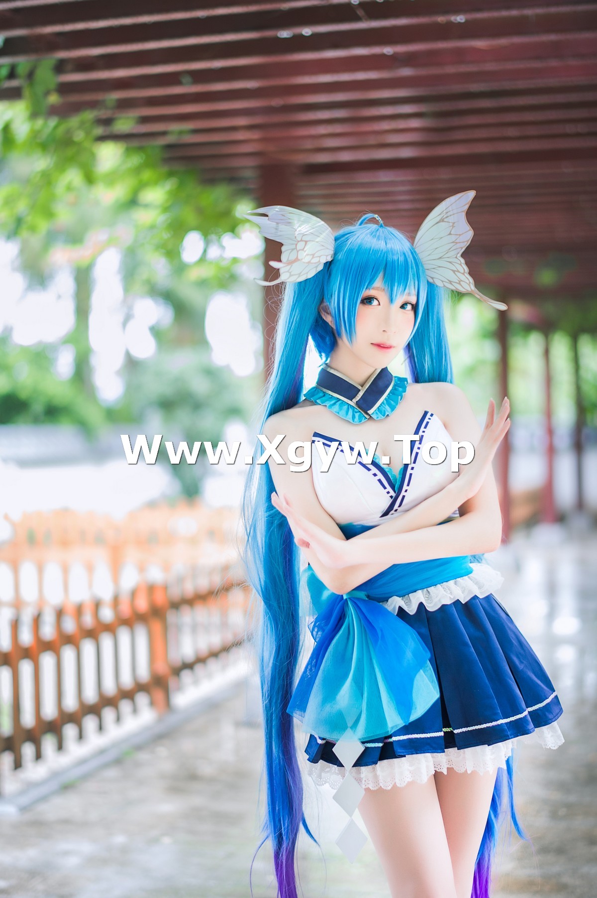 xgyw.top_Coser小姐姐青青子日常合集(三)主题私房性感低胸裙 白色旗袍等八套服饰性感写真115P