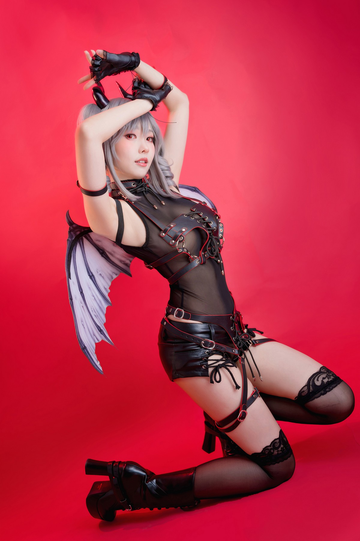 xgyw.top_台湾妹子Ely原创恶魔Original Devil主题私房性感黑色薄纱服饰配蕾丝袜诱惑写真27P