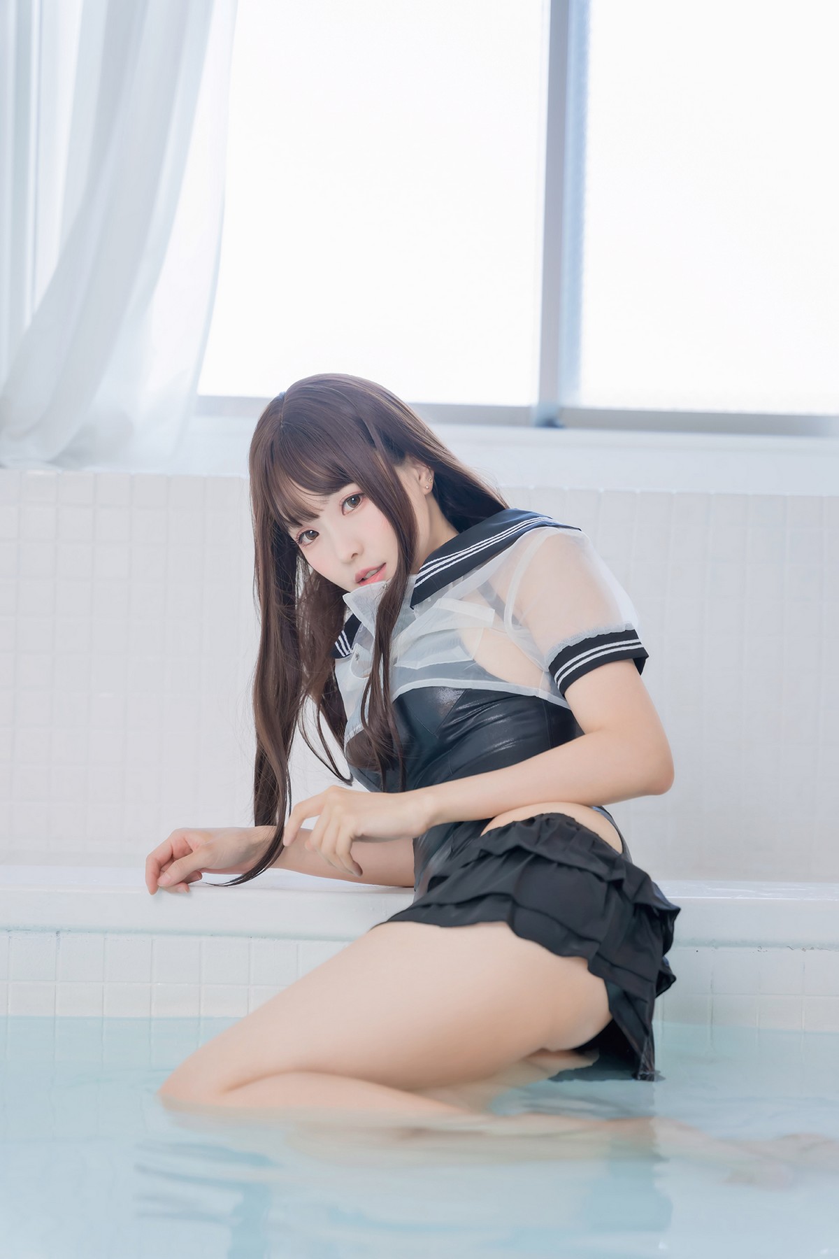 xgyw.top_台湾妹子Ely竞泳水手服主题泳池性感黑色连体泳装秀完美身材迷人诱惑写真73P