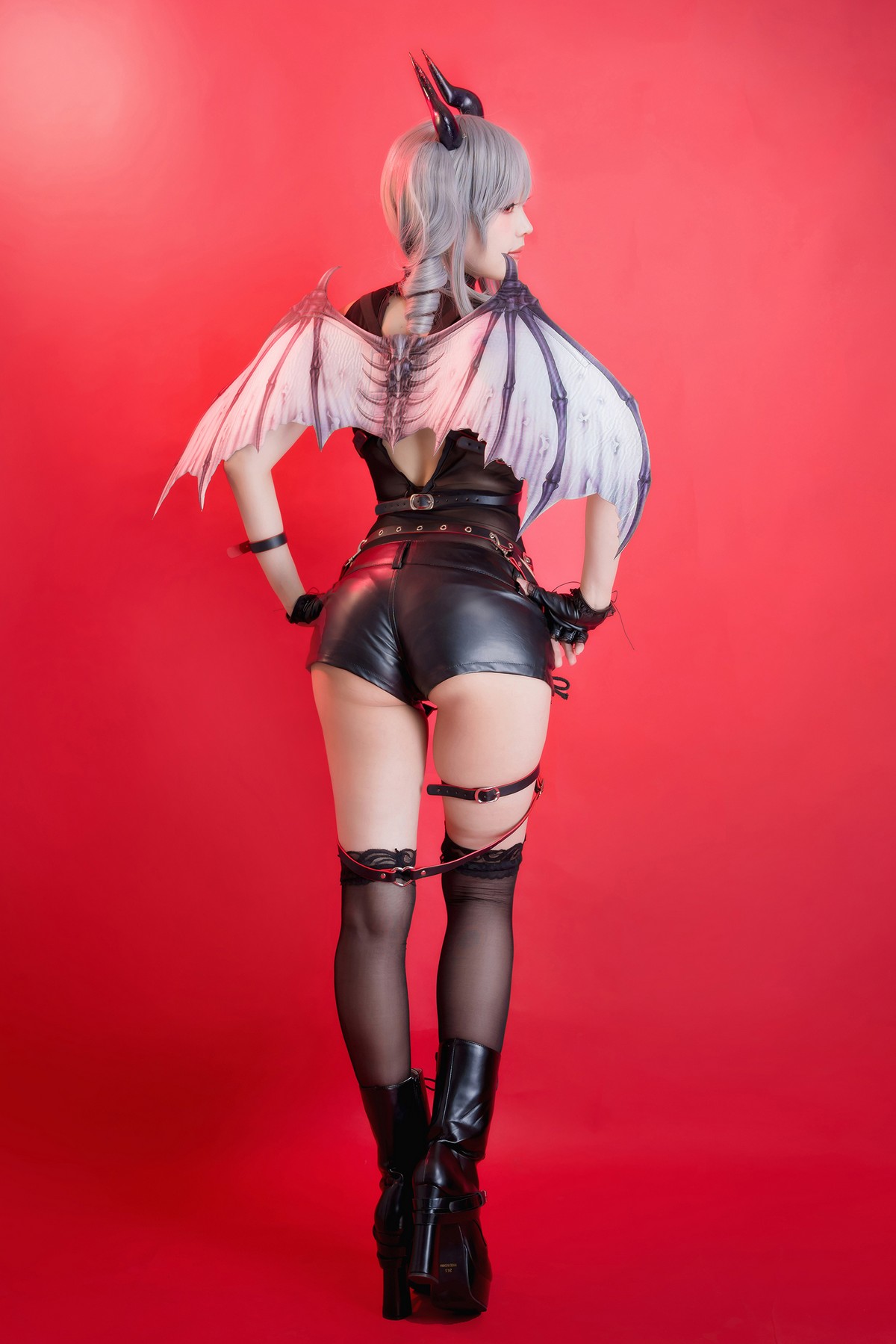 xgyw.top_台湾妹子Ely原创恶魔Original Devil主题私房性感黑色薄纱服饰配蕾丝袜诱惑写真27P