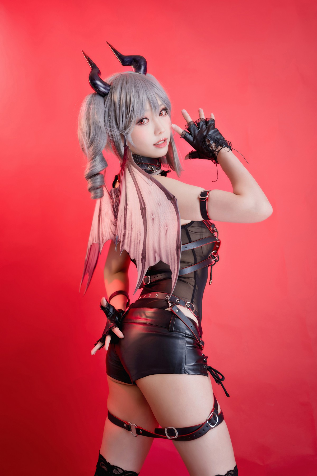 xgyw.top_台湾妹子Ely原创恶魔Original Devil主题私房性感黑色薄纱服饰配蕾丝袜诱惑写真27P