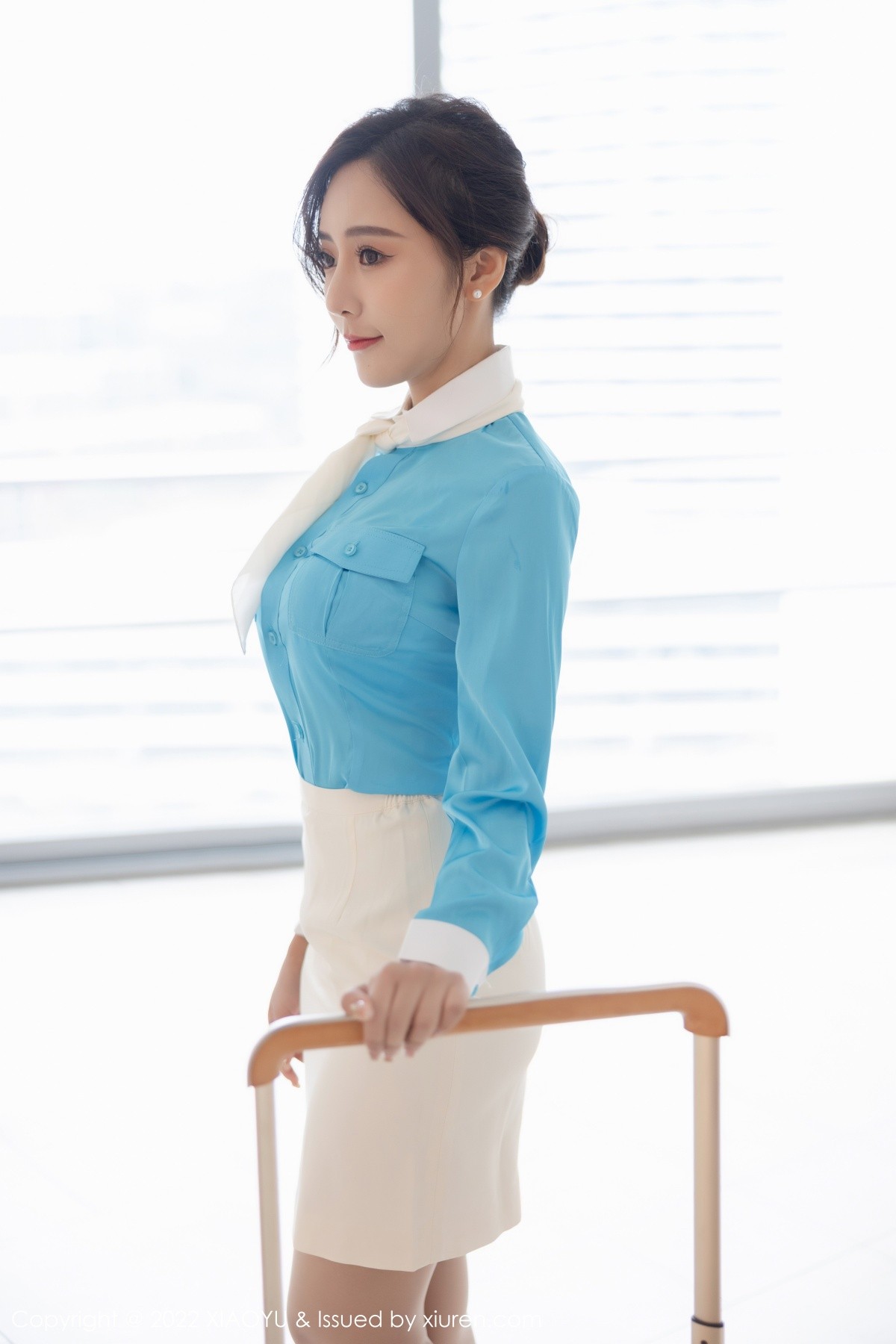 xgyw.top_[XiaoYu画语界]Vol.710_女神王馨瑶yanni惠州旅拍脱职业装露性感白色内衣完美诱惑写真71P