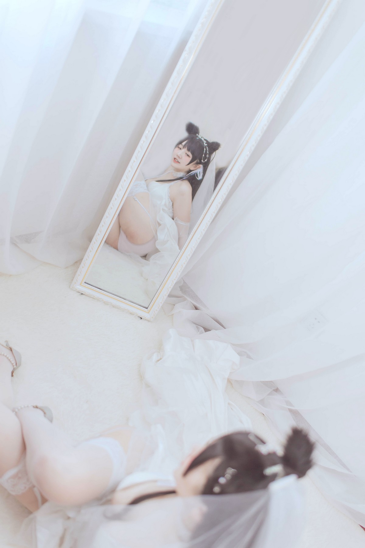xgyw.top_B站主播阿半今天很开心爱宕婚纱主题性感白色婚纱配蕾丝吊袜秀丰满身材诱惑写真36P