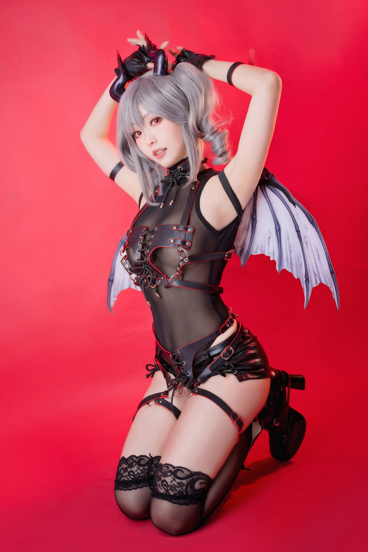 xgyw.top_台湾妹子Ely原创恶魔Original Devil主题私房性感黑色薄纱服饰配蕾丝袜诱惑写真27P
