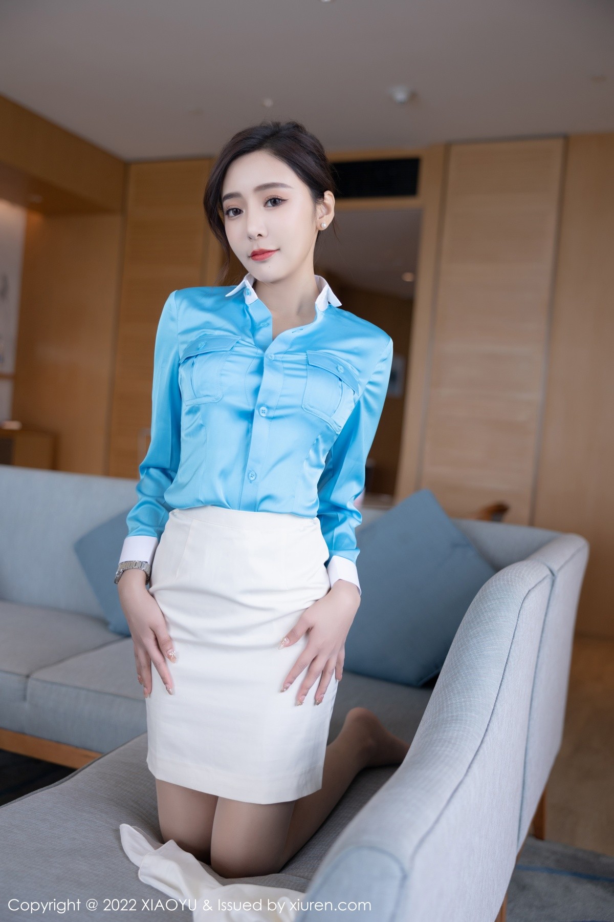 xgyw.top_[XiaoYu画语界]Vol.710_女神王馨瑶yanni惠州旅拍脱职业装露性感白色内衣完美诱惑写真71P