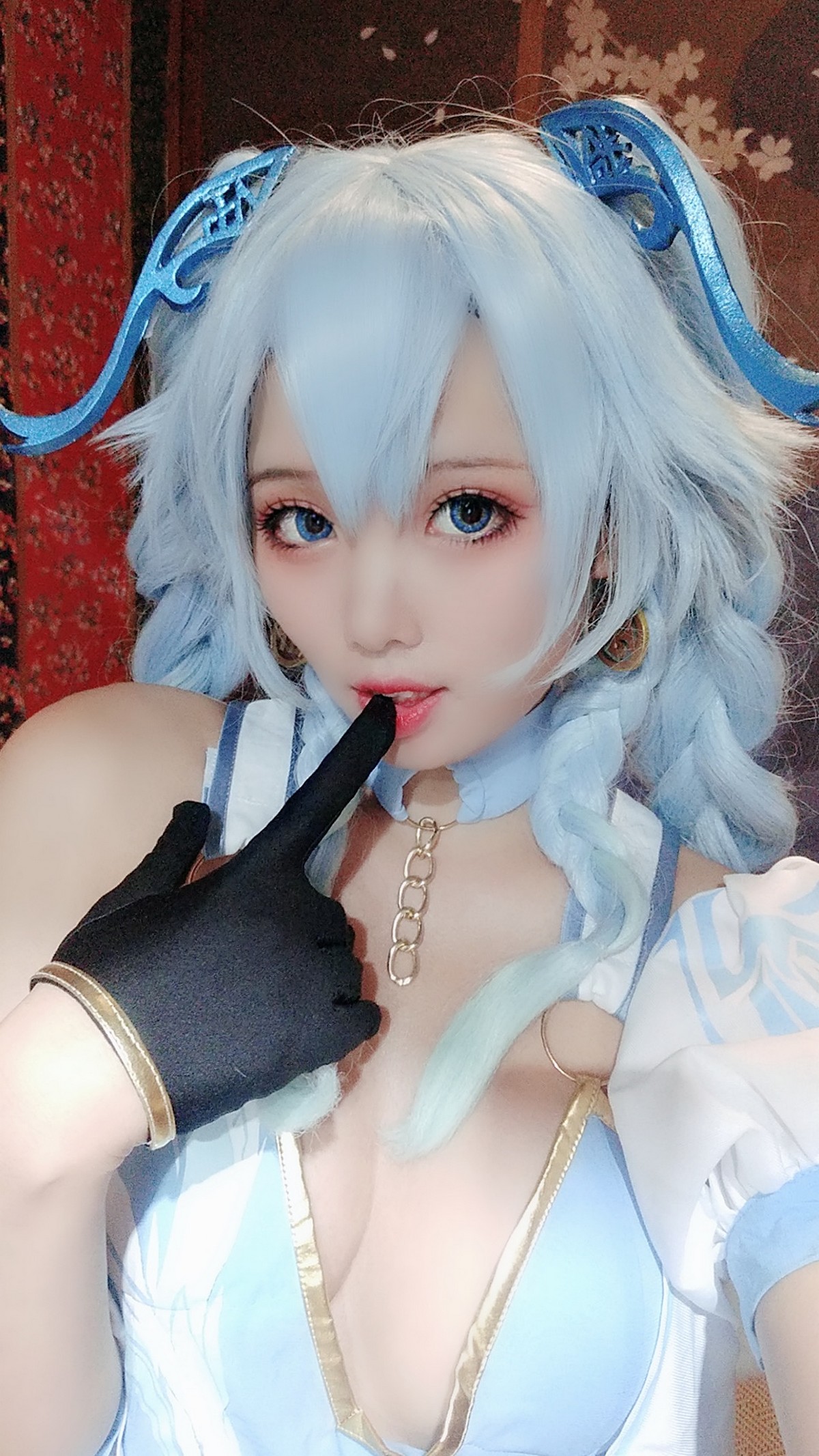 xgyw.top_网络美女墨玉-M-Pa15Cos主题私房性感深V高叉连体衣秀完美身材撩人诱惑写真56P