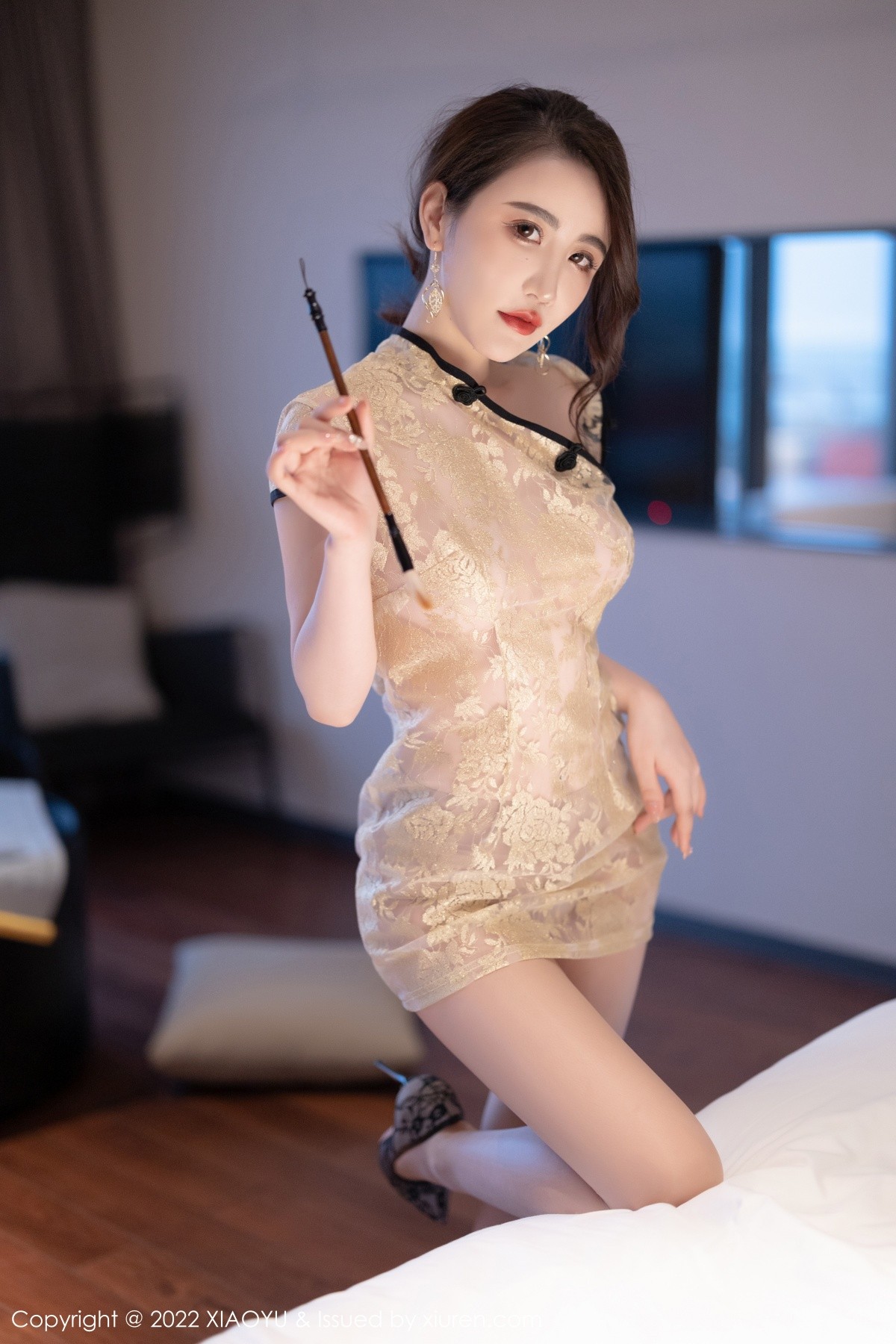 xgyw.top_[XiaoYu画语界]Vol.712_女神Cherry绯月樱惠州旅拍黄色轻透旗袍配超薄肉丝惹火诱惑写真70P