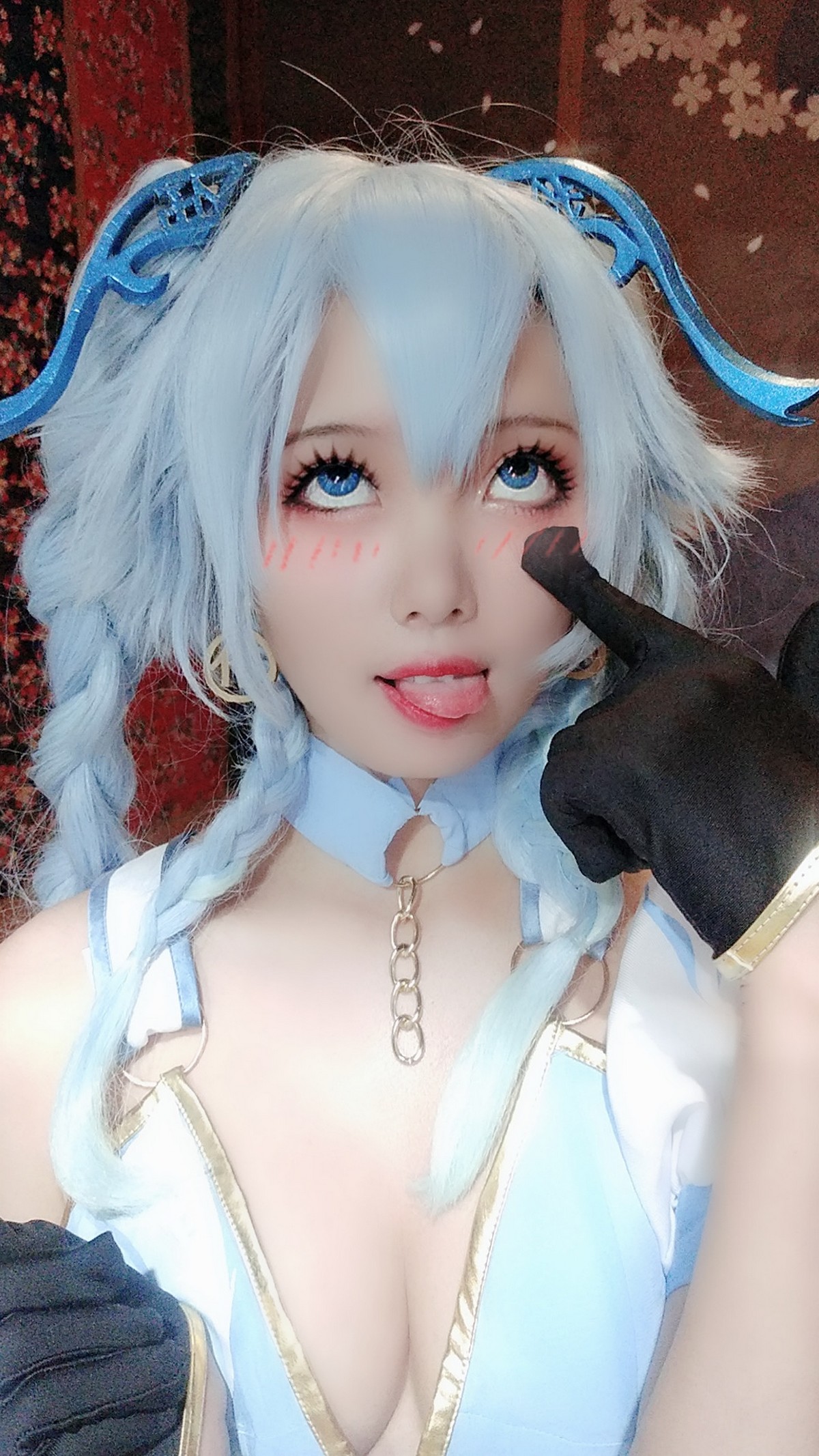 xgyw.top_网络美女墨玉-M-Pa15Cos主题私房性感深V高叉连体衣秀完美身材撩人诱惑写真56P
