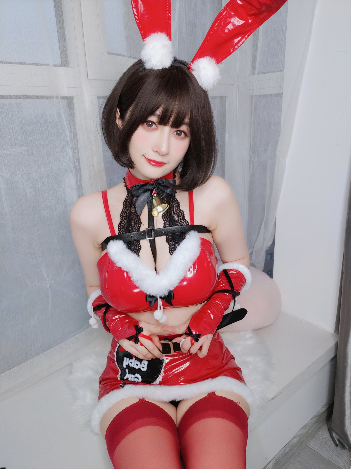xgyw.top_Coser小姐姐白银81圣诞兔女郎主题性感红色服饰配红丝吊袜秀完美身材诱惑写真99P