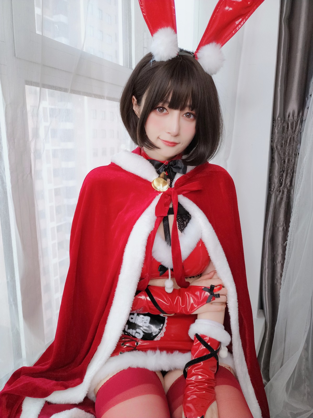 xgyw.top_Coser小姐姐白银81圣诞兔女郎主题性感红色服饰配红丝吊袜秀完美身材诱惑写真99P