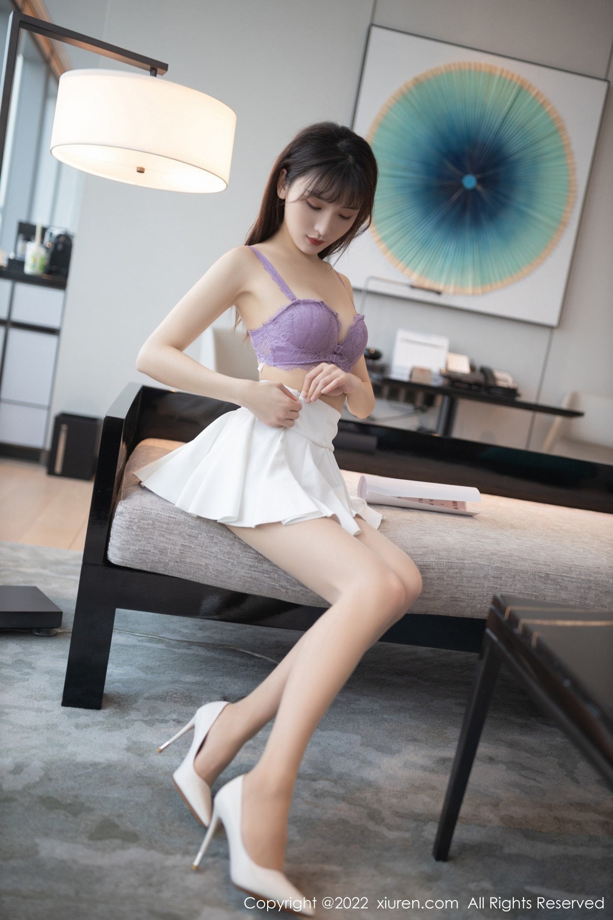 xgyw.top_[XiuRen秀人网]No.4570_模特陆萱萱角色扮演主题紫色上衣半脱露紫色内衣撩人诱惑写真79P