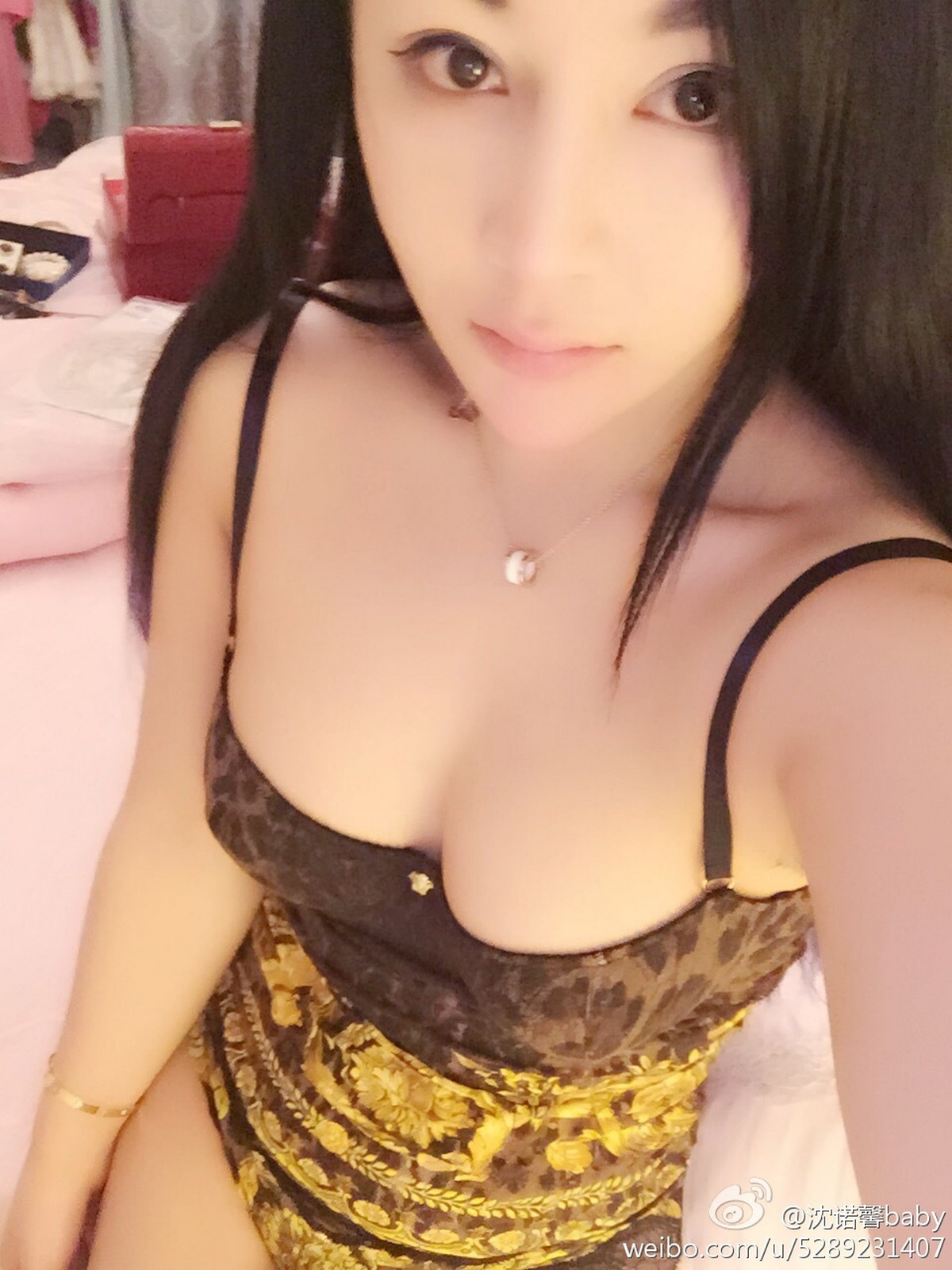 xgyw.top_性感嫩模沈诺馨Nicole微博精选写真合集性感服饰系列秀丰满身材迷人诱惑写真120P