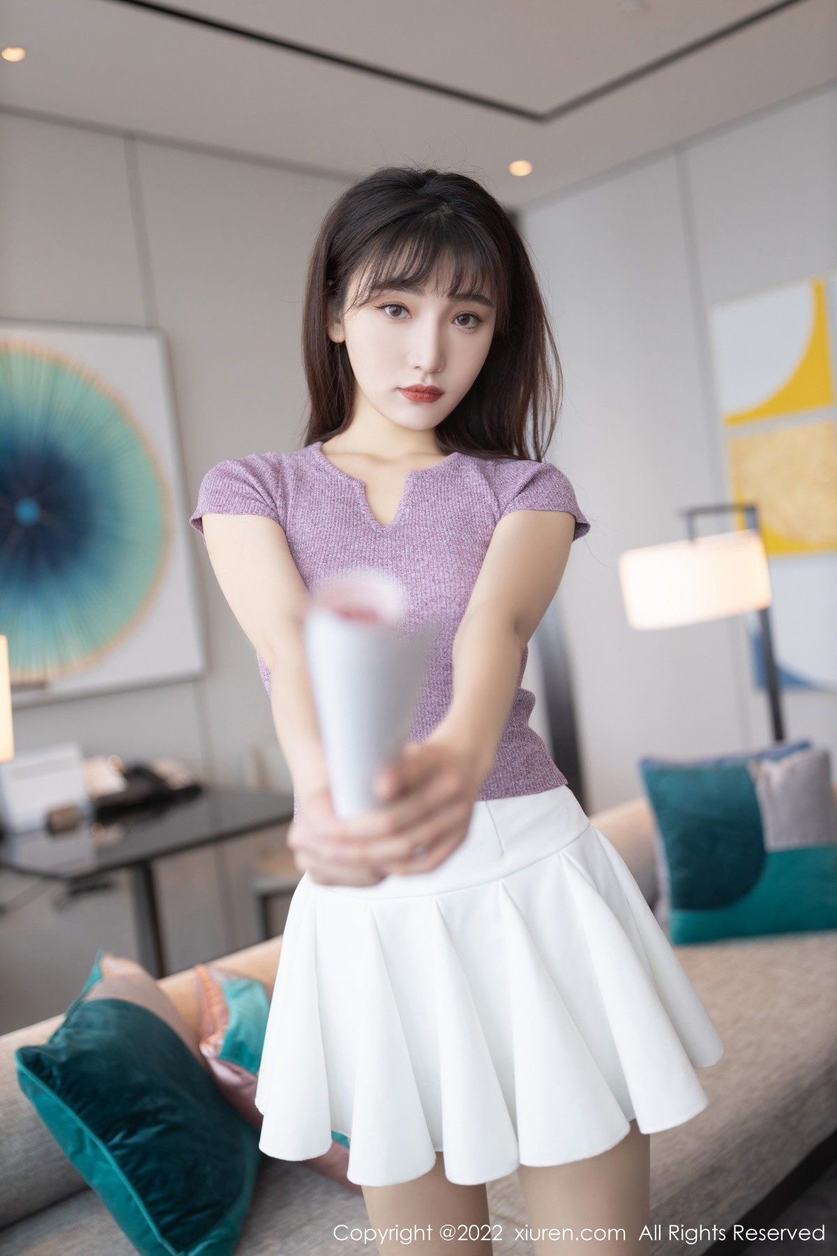 xgyw.top_[XiuRen秀人网]No.4570_模特陆萱萱角色扮演主题紫色上衣半脱露紫色内衣撩人诱惑写真79P