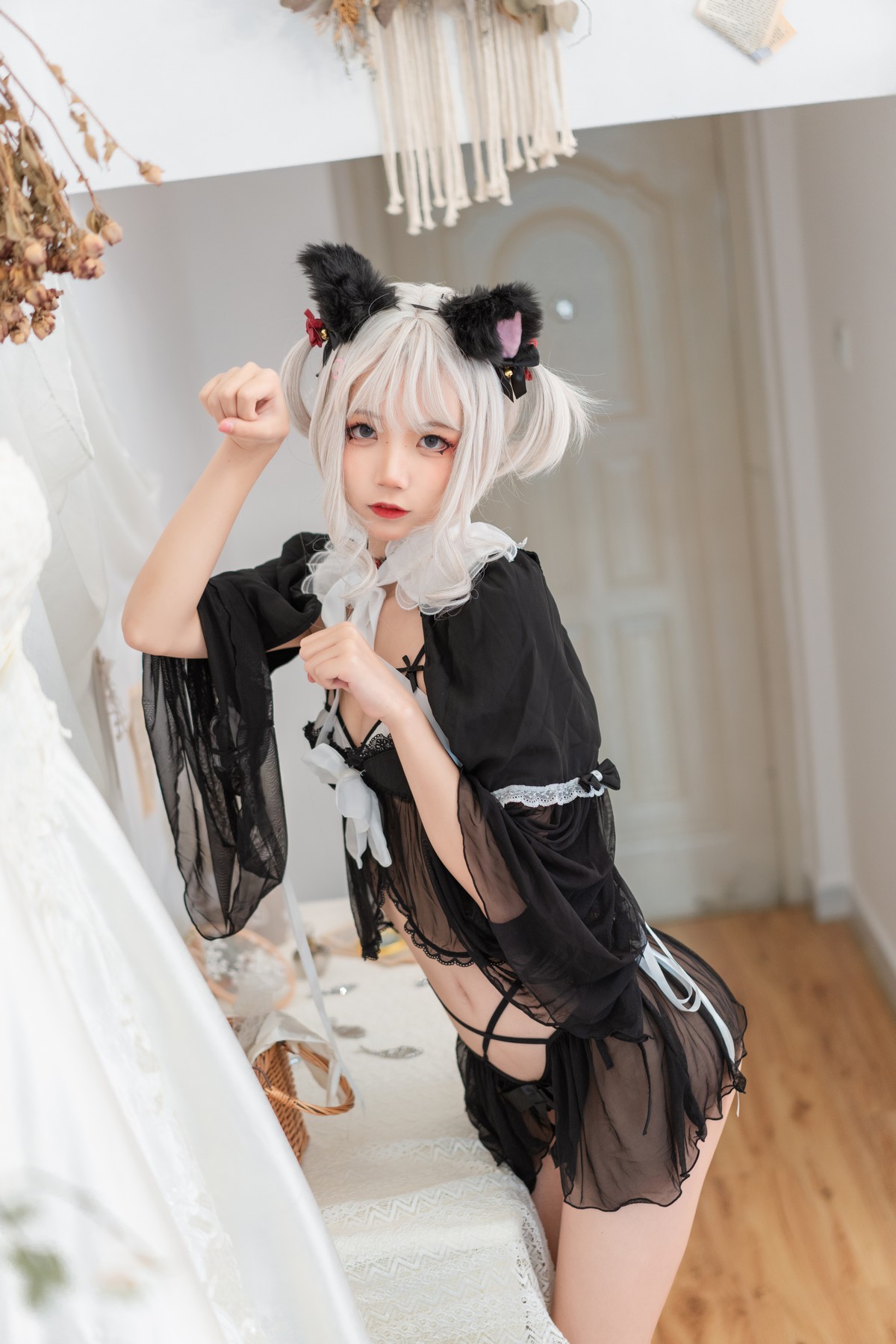 xgyw.top_清纯少女五更百鬼性感猫娘主题私房猫女郎装扮黑色薄纱服饰秀完美身材诱惑写真42P