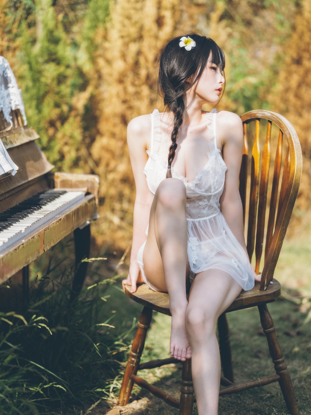 xgyw.top_性感尤物清水由乃田园蕾丝裙主题户外性感白色薄纱裙透视秀完美身材诱惑写真66P