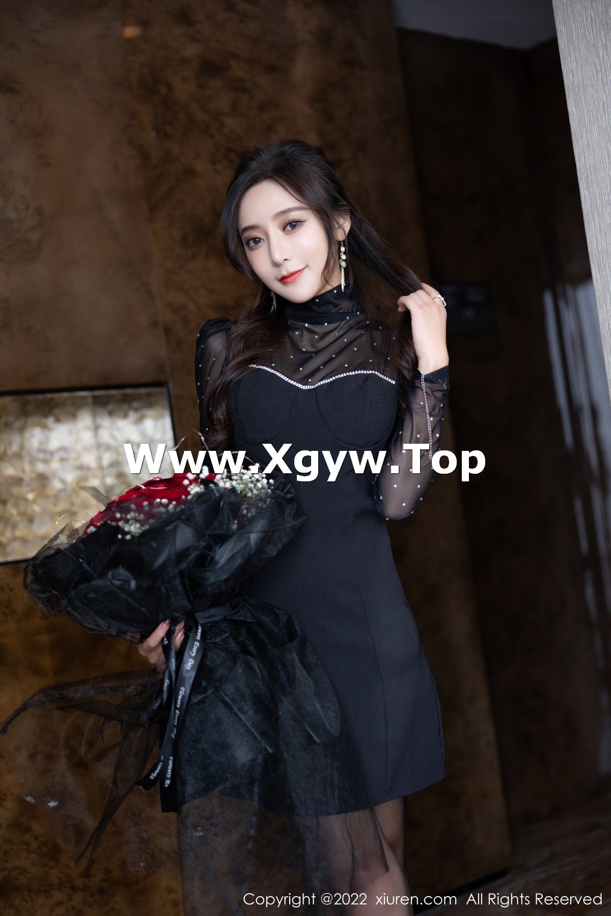 xgyw.top_XiuRen第4574期_女神王馨瑶yanni室内场景黑色轻透服饰 红色情趣内衣诱惑写真64P