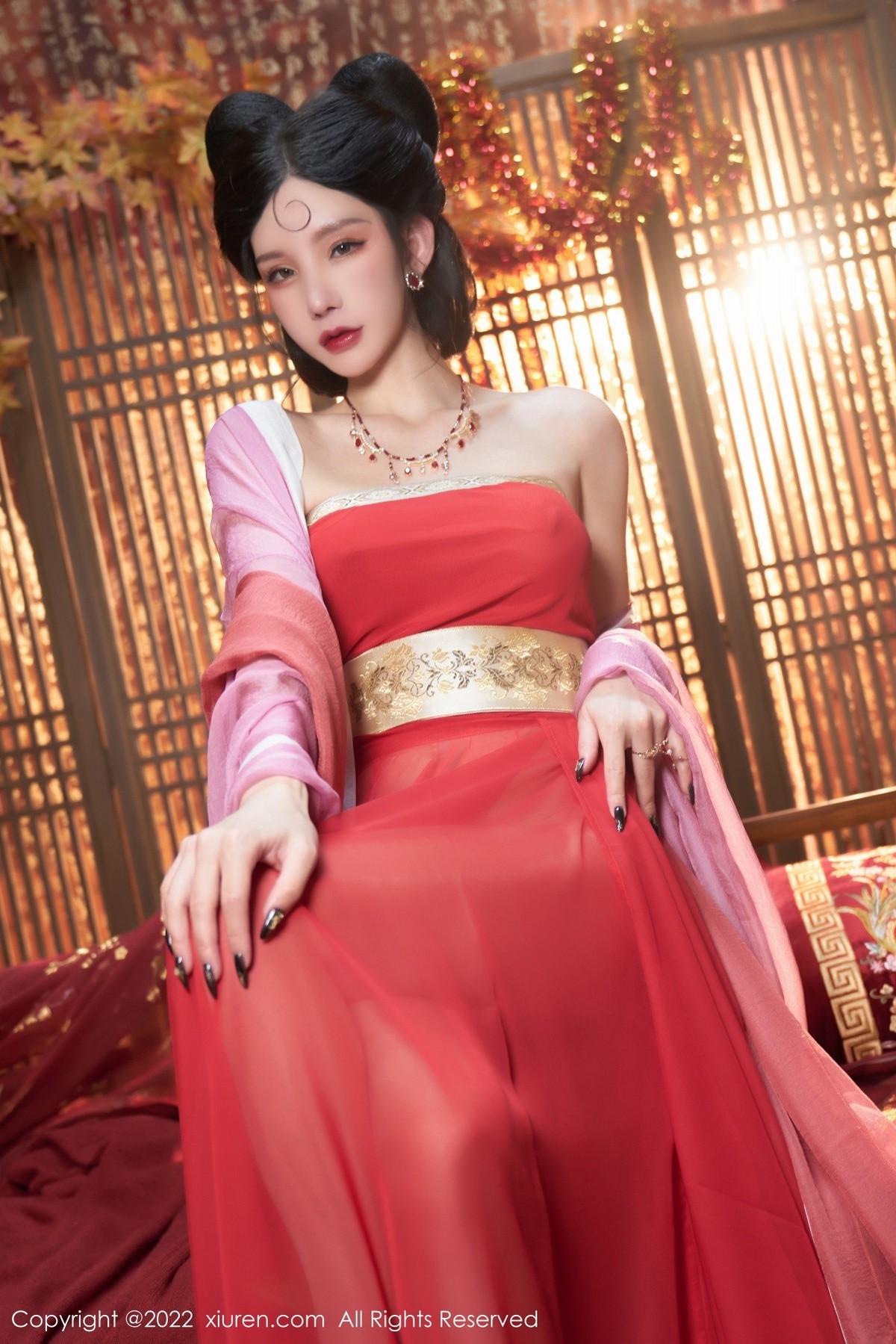 xgyw.top_XiuRen第4575期_女神周于希Sally三亚旅拍妲己角色扮演古装服饰性感迷人写真74P