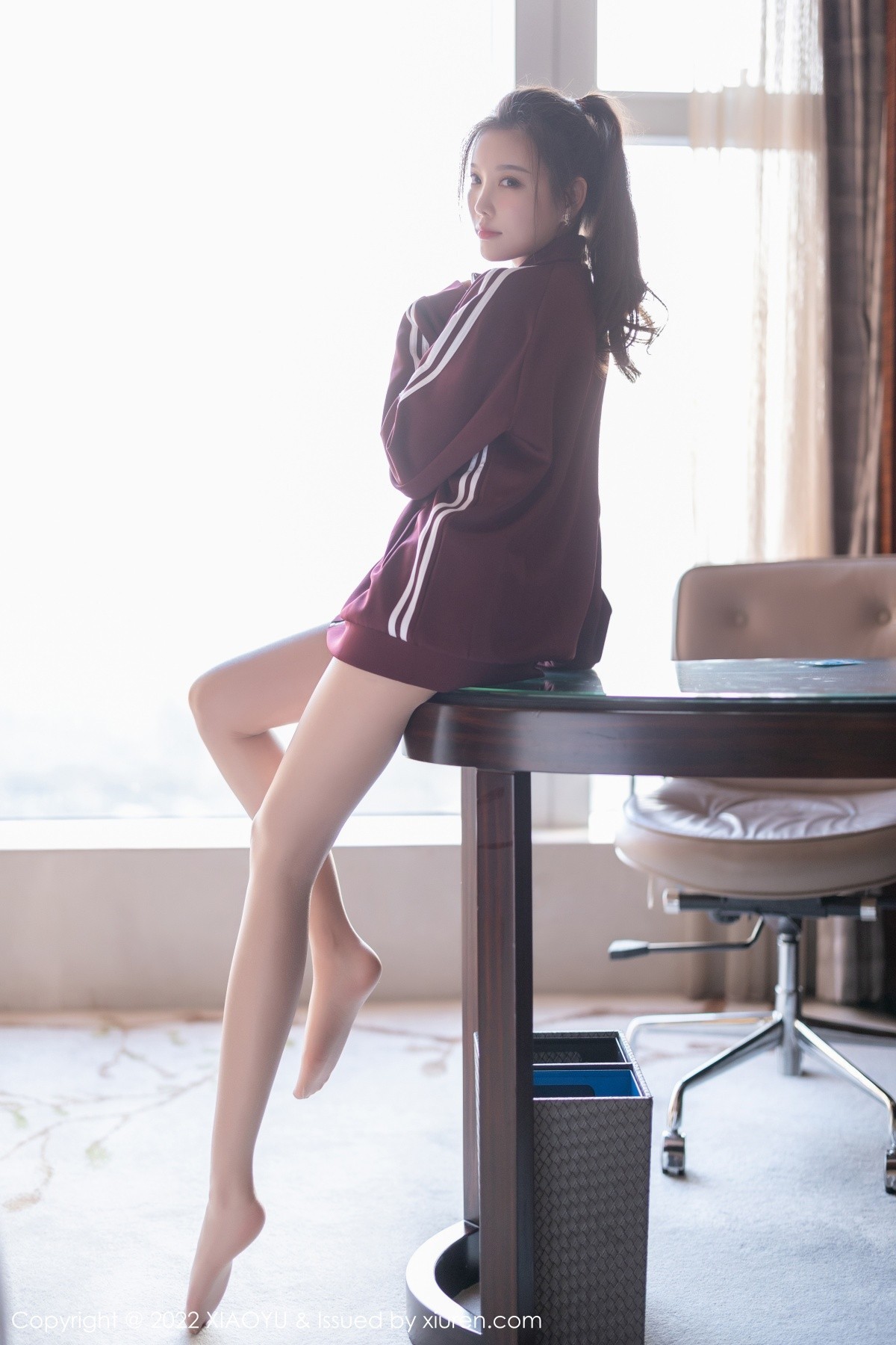 xgyw.top_[XiaoYu画语界]Vol.714_女神杨晨晨Yome脱运动服露性感白色连体衣超薄肉丝诱惑写真100P