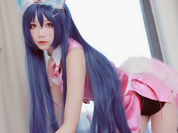 清纯少女五更百鬼阿狸护士服主题私人性感护士装配白丝腿袜秀美腿骚扰写真37P