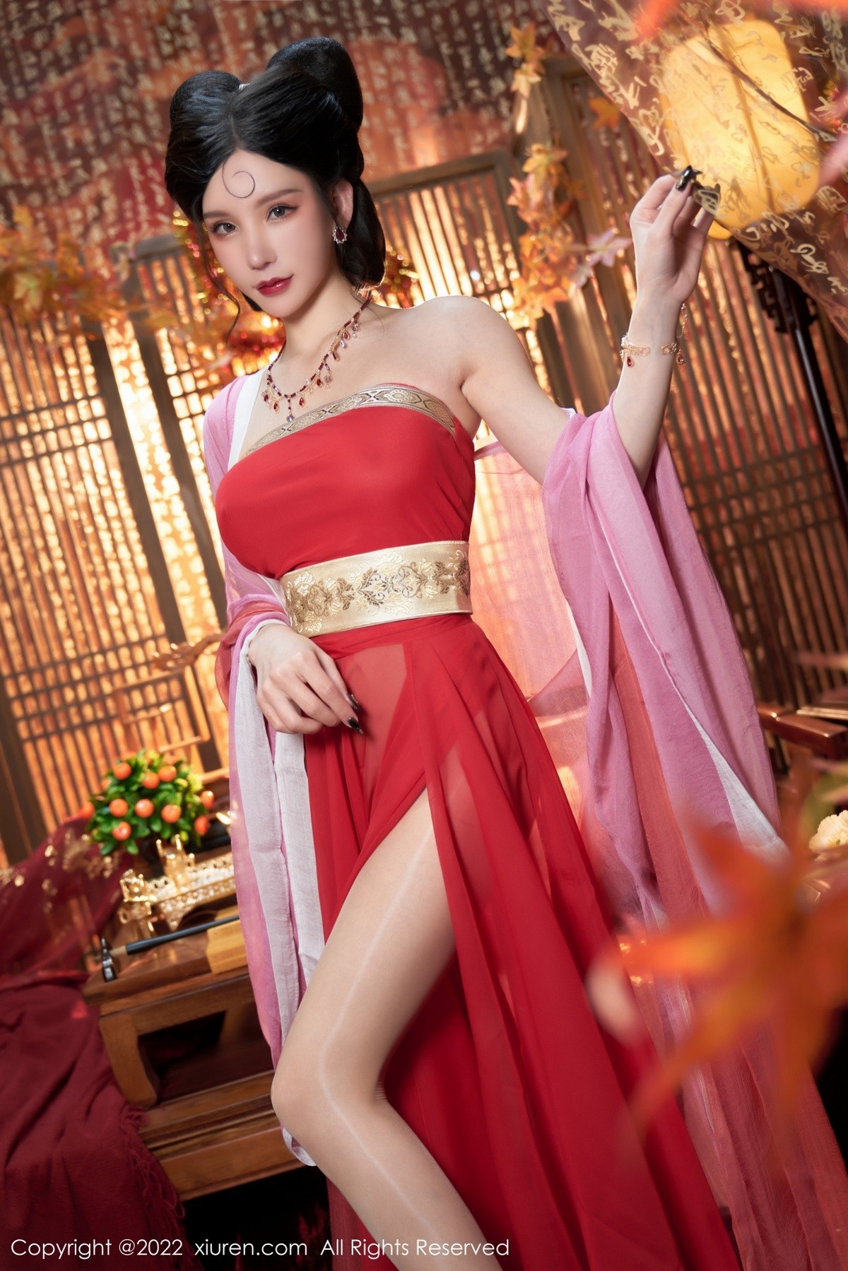 xgyw.top_XiuRen第4575期_女神周于希Sally三亚旅拍妲己角色扮演古装服饰性感迷人写真74P