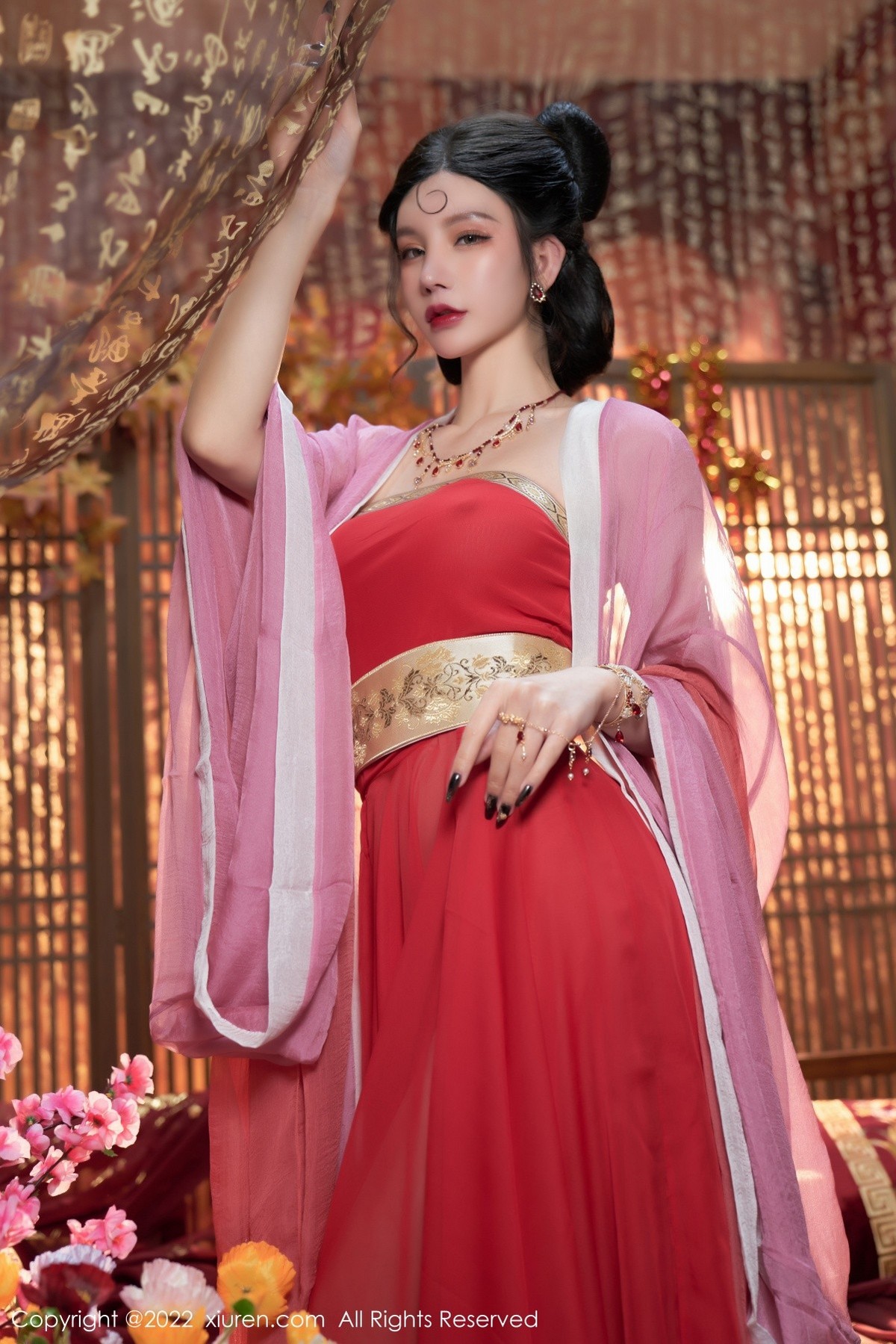 xgyw.top_XiuRen第4575期_女神周于希Sally三亚旅拍妲己角色扮演古装服饰性感迷人写真74P